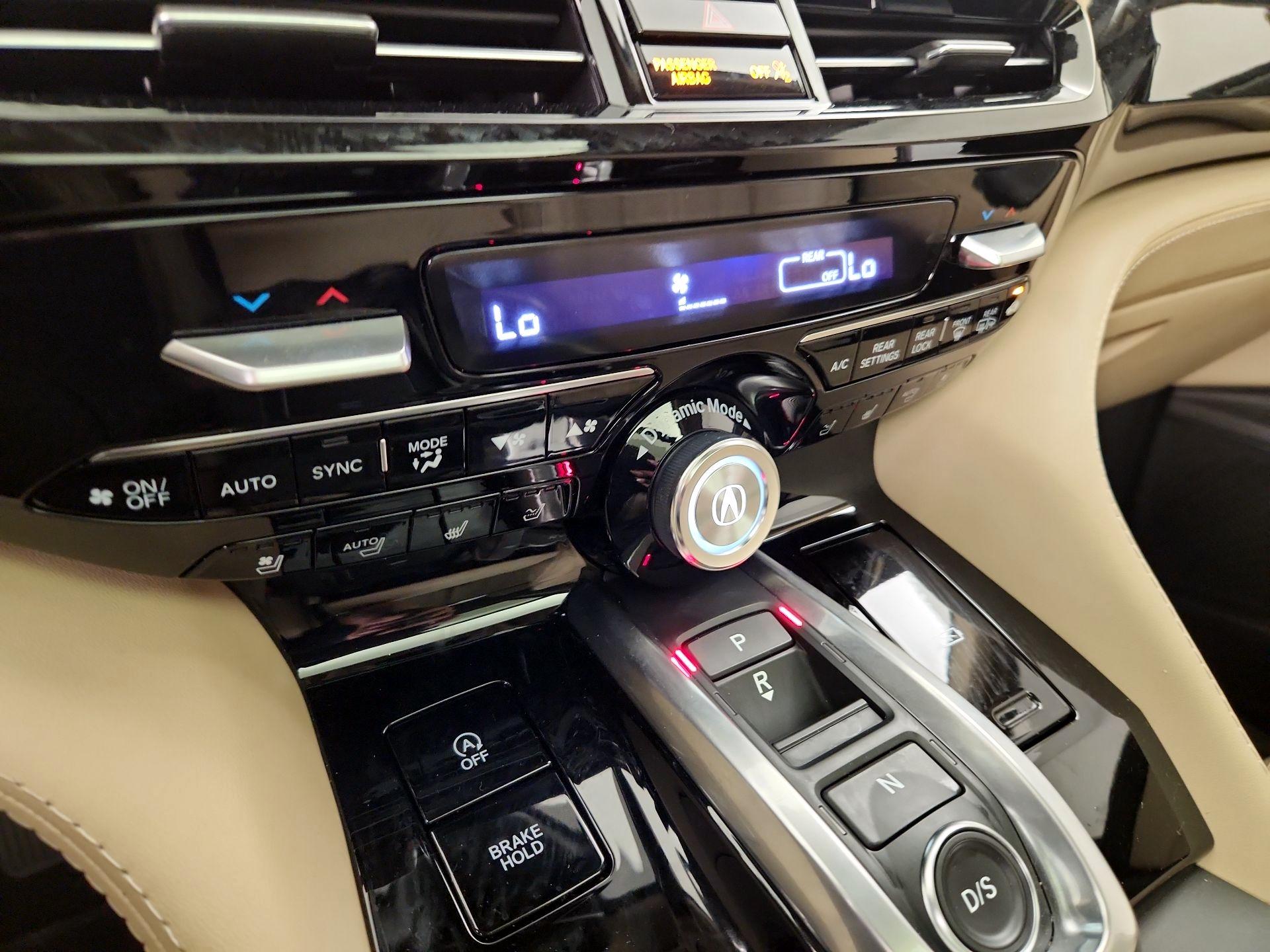 Thumbnail: 2025 Acura MDX - 17