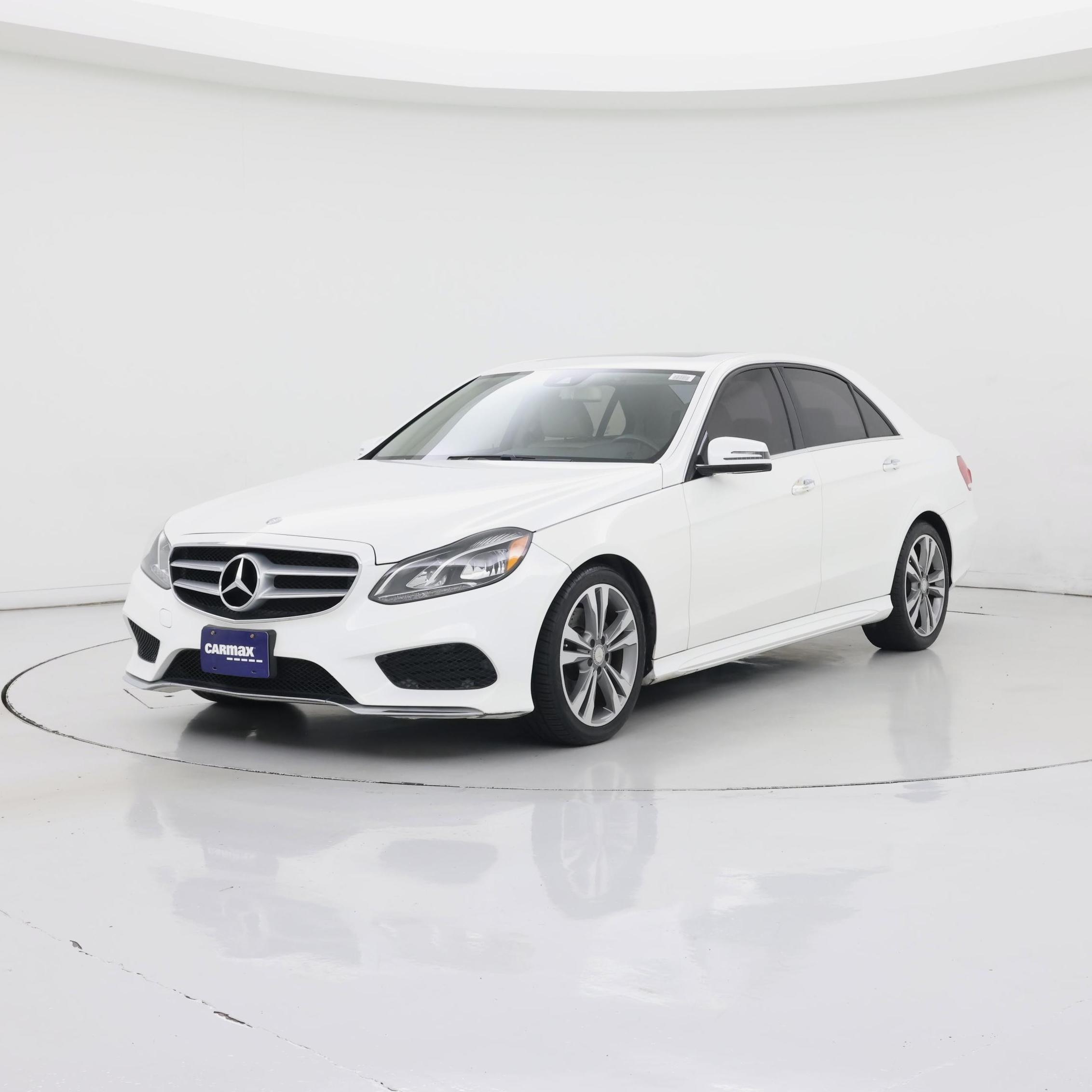 Thumbnail: 2016 Mercedes-Benz E-Class - 4