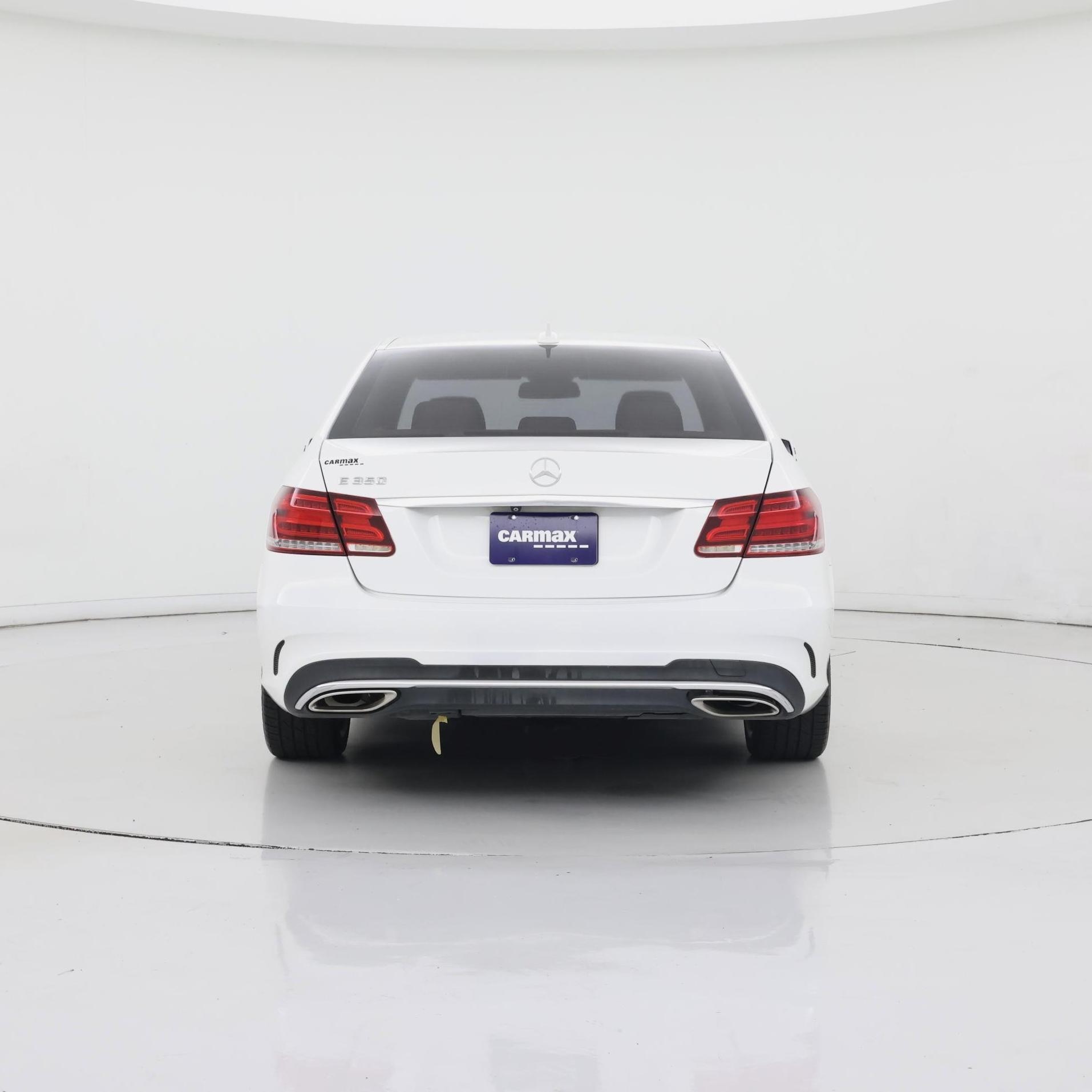 Thumbnail: 2016 Mercedes-Benz E-Class - 6