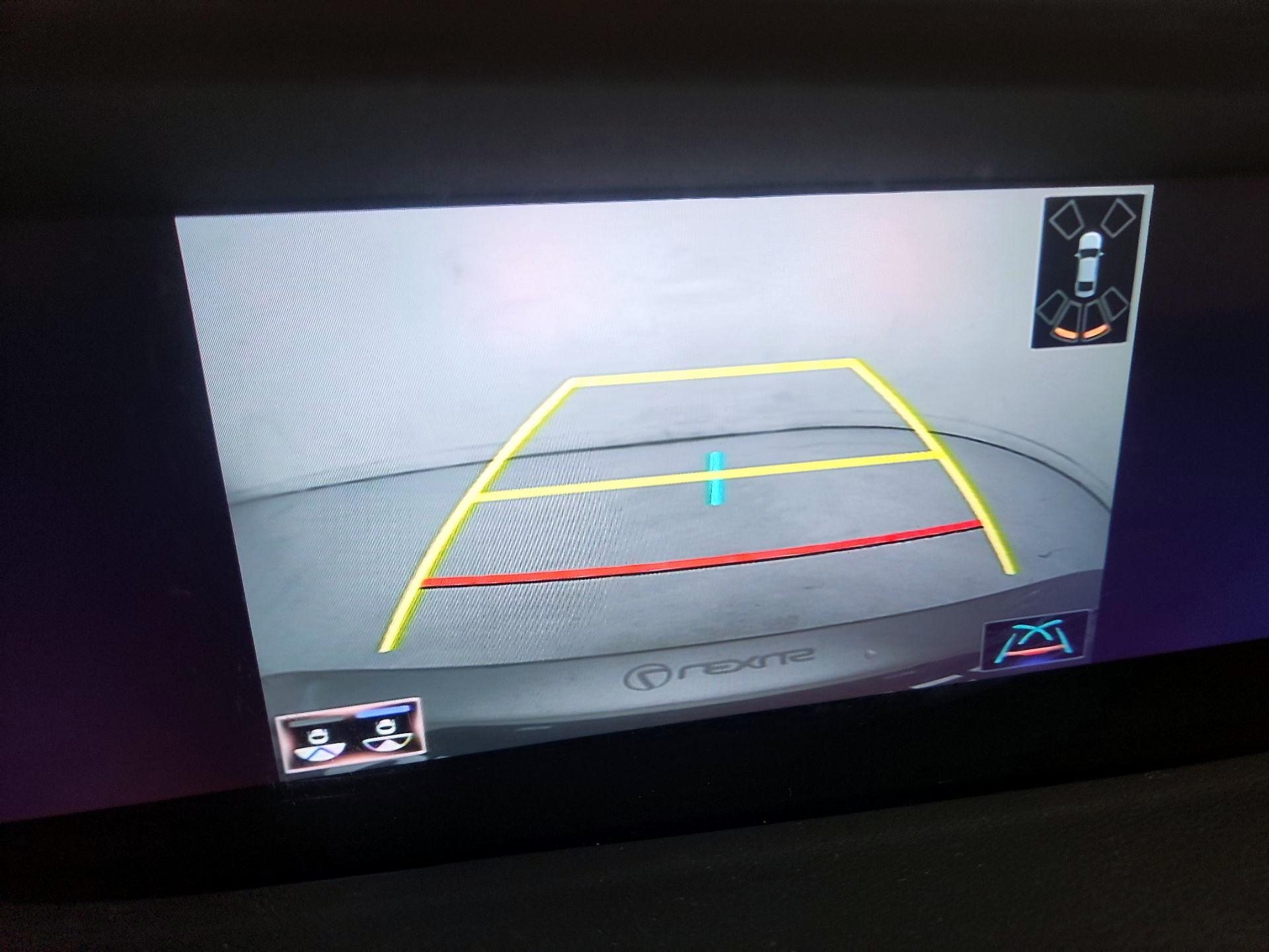 Thumbnail: 2019 Lexus LS - 15