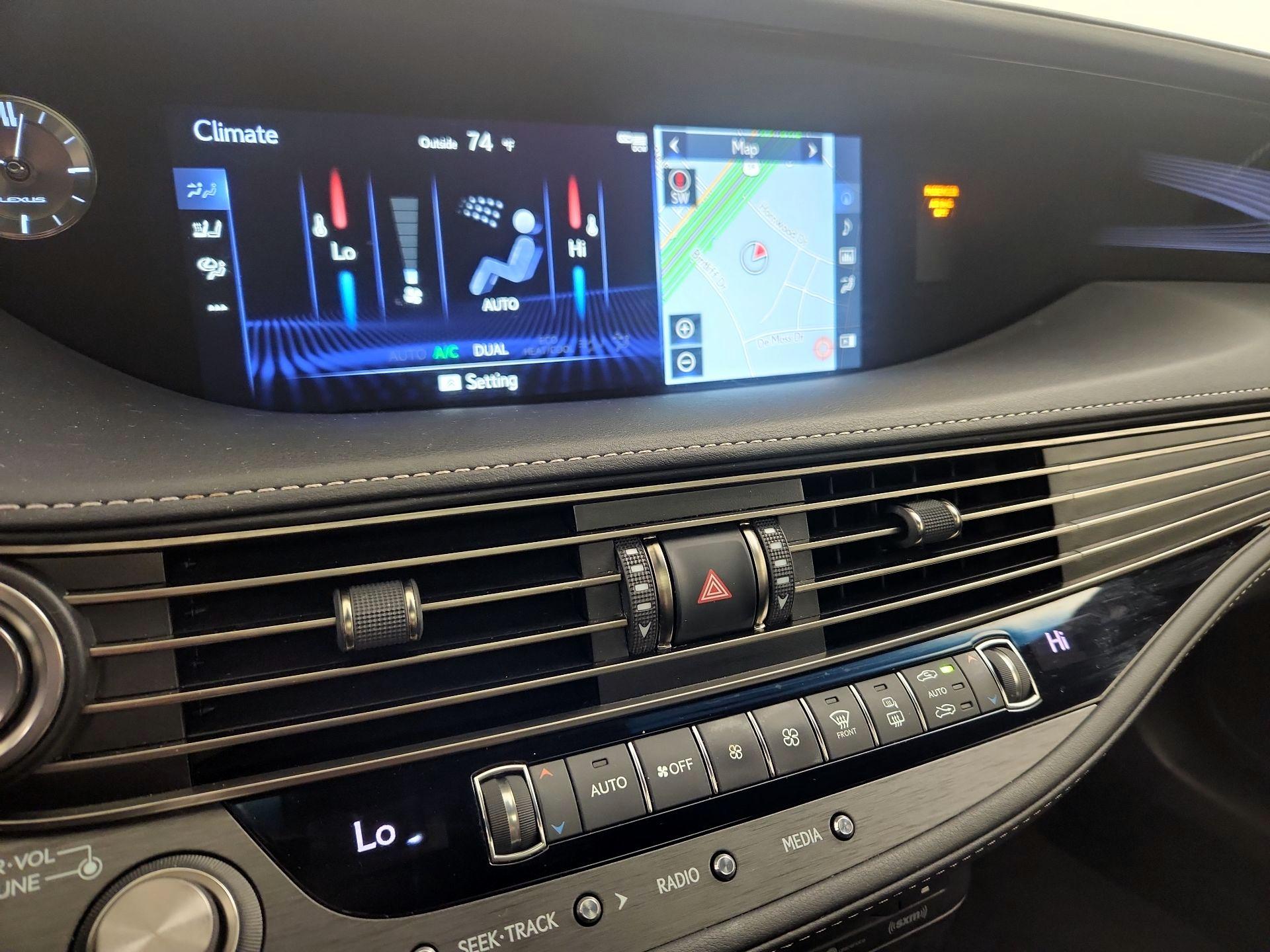 Thumbnail: 2019 Lexus LS - 17