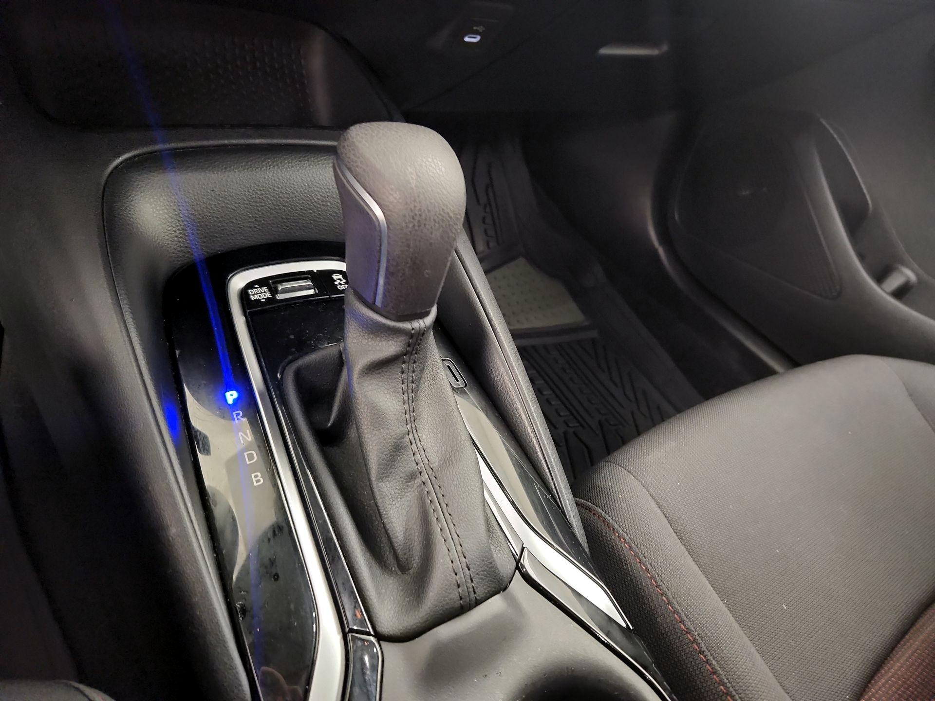 Thumbnail: 2023 Toyota Corolla - 17