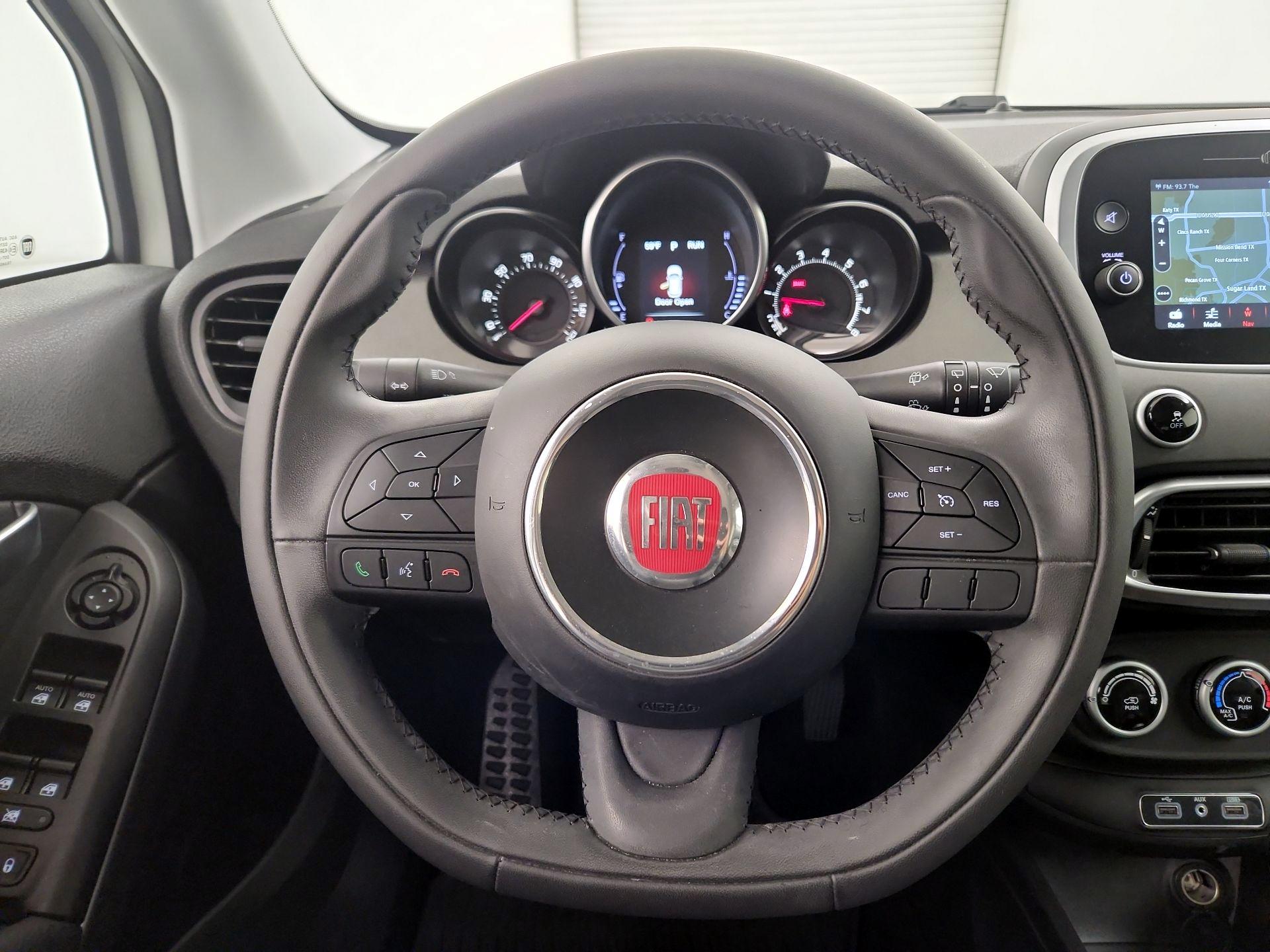 Thumbnail: 2018 Fiat 500X - 10