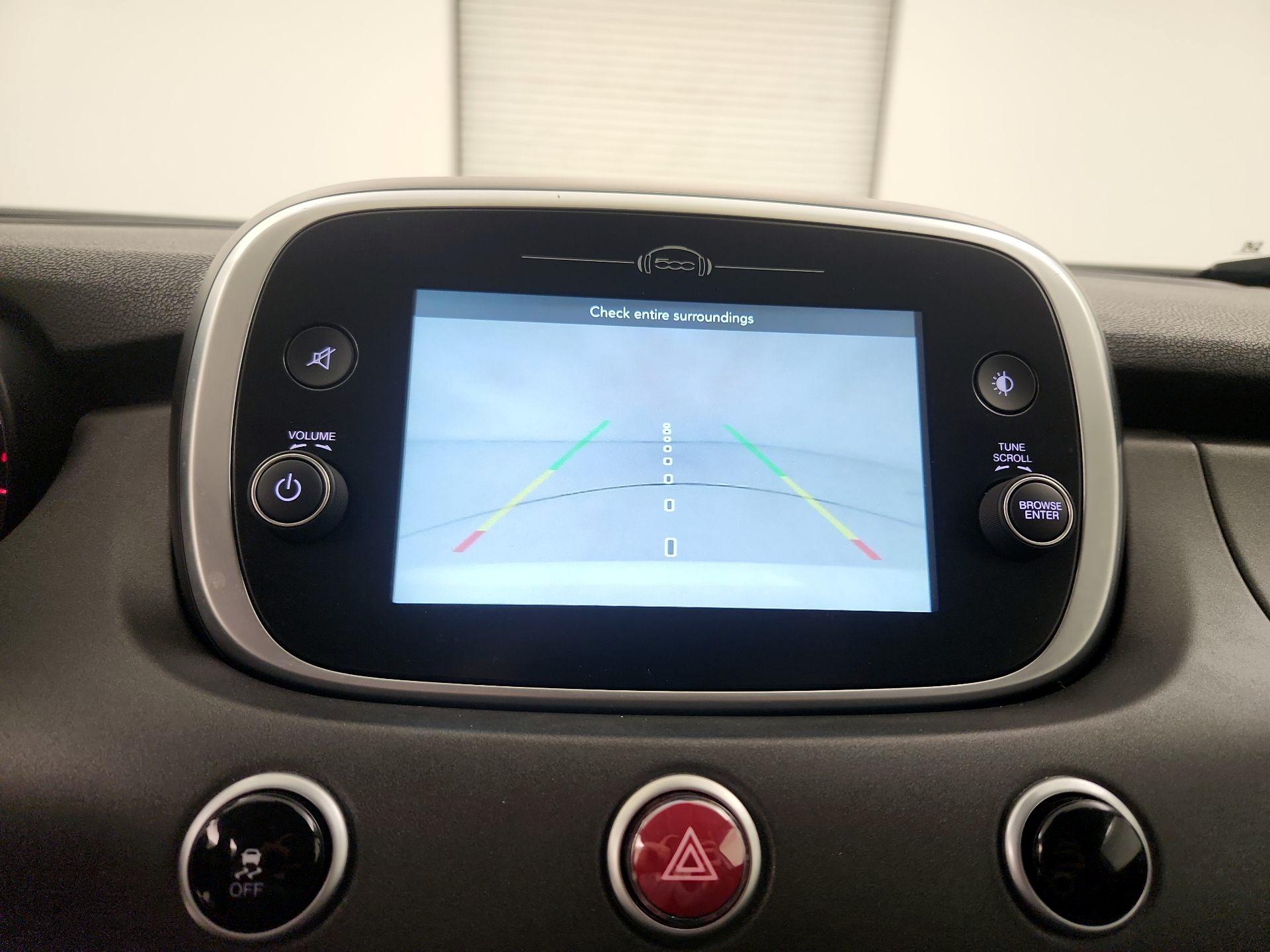 Thumbnail: 2018 Fiat 500X - 15