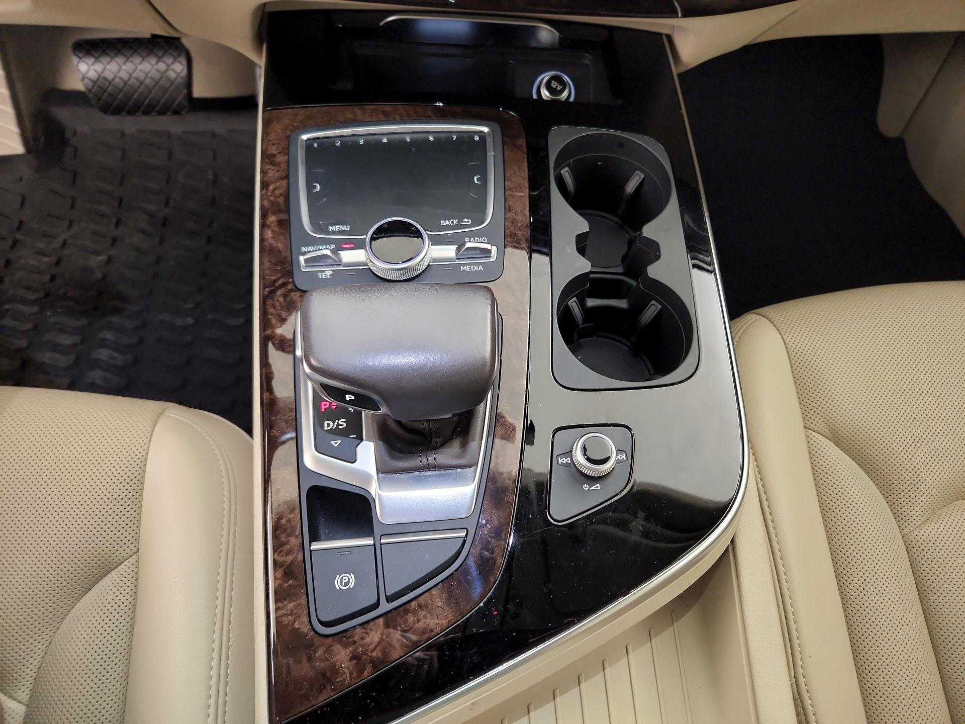 Thumbnail: 2019 Audi Q7 - 18