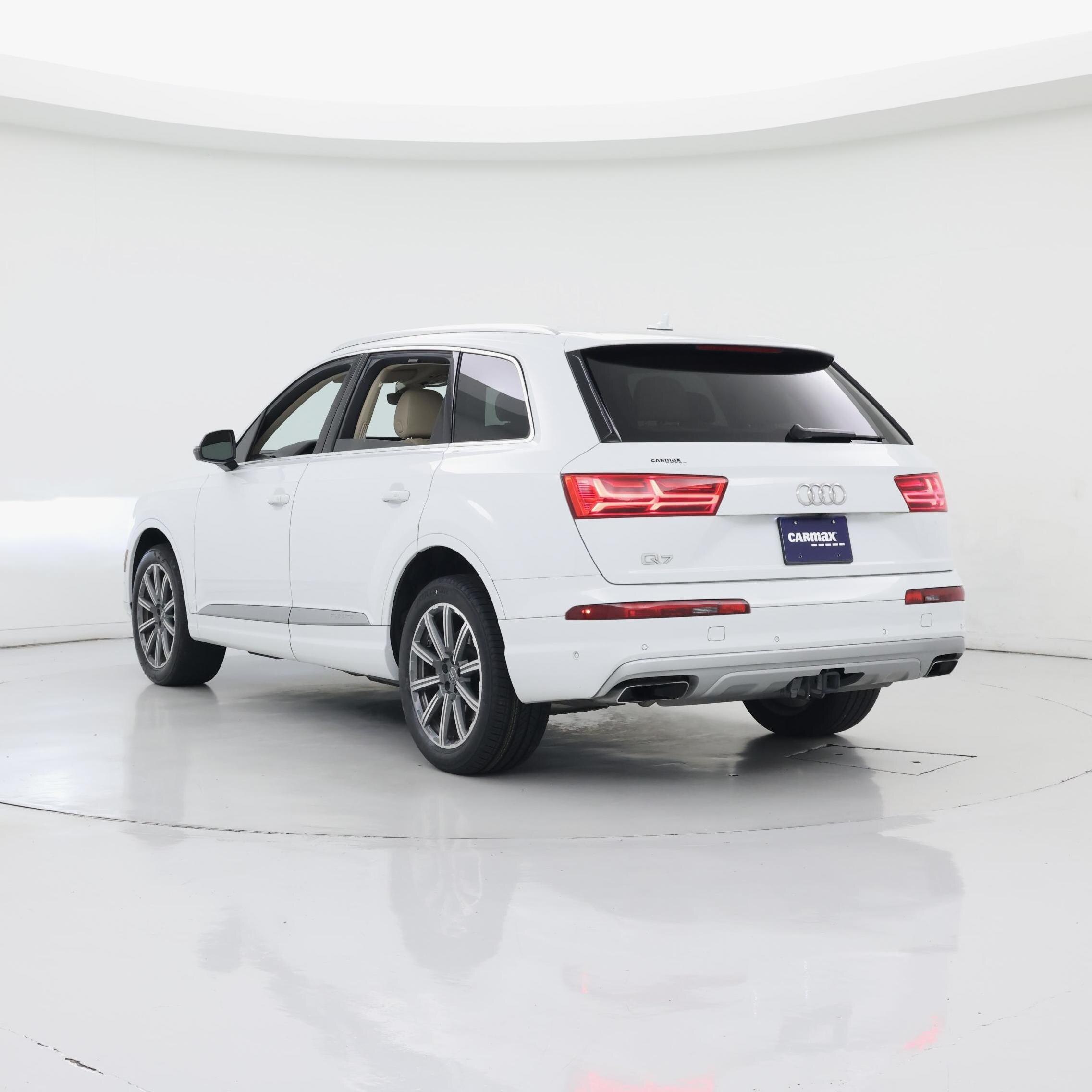 Thumbnail: 2019 Audi Q7 - 2