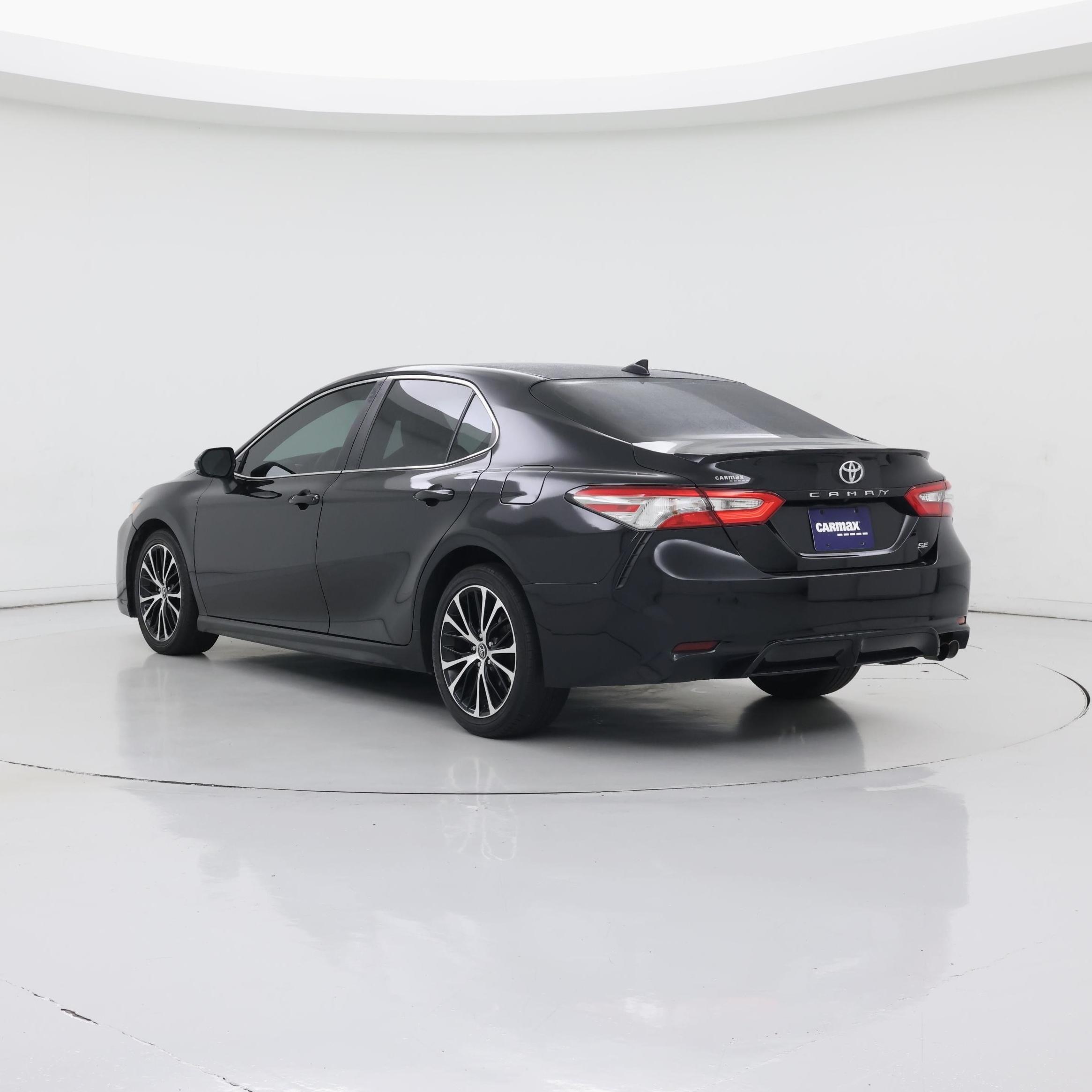 Thumbnail: 2019 Toyota Camry - 2