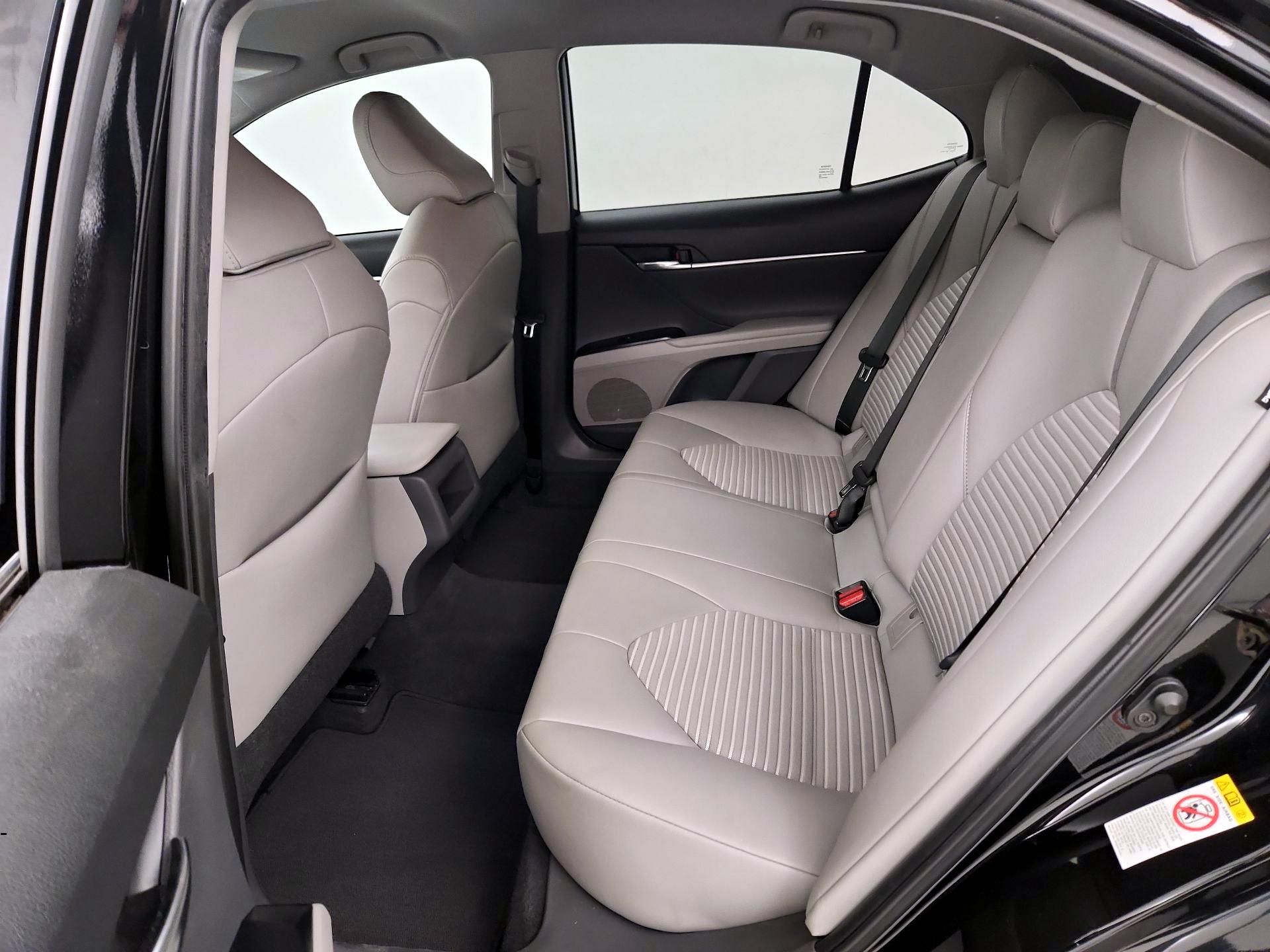 Thumbnail: 2019 Toyota Camry - 19