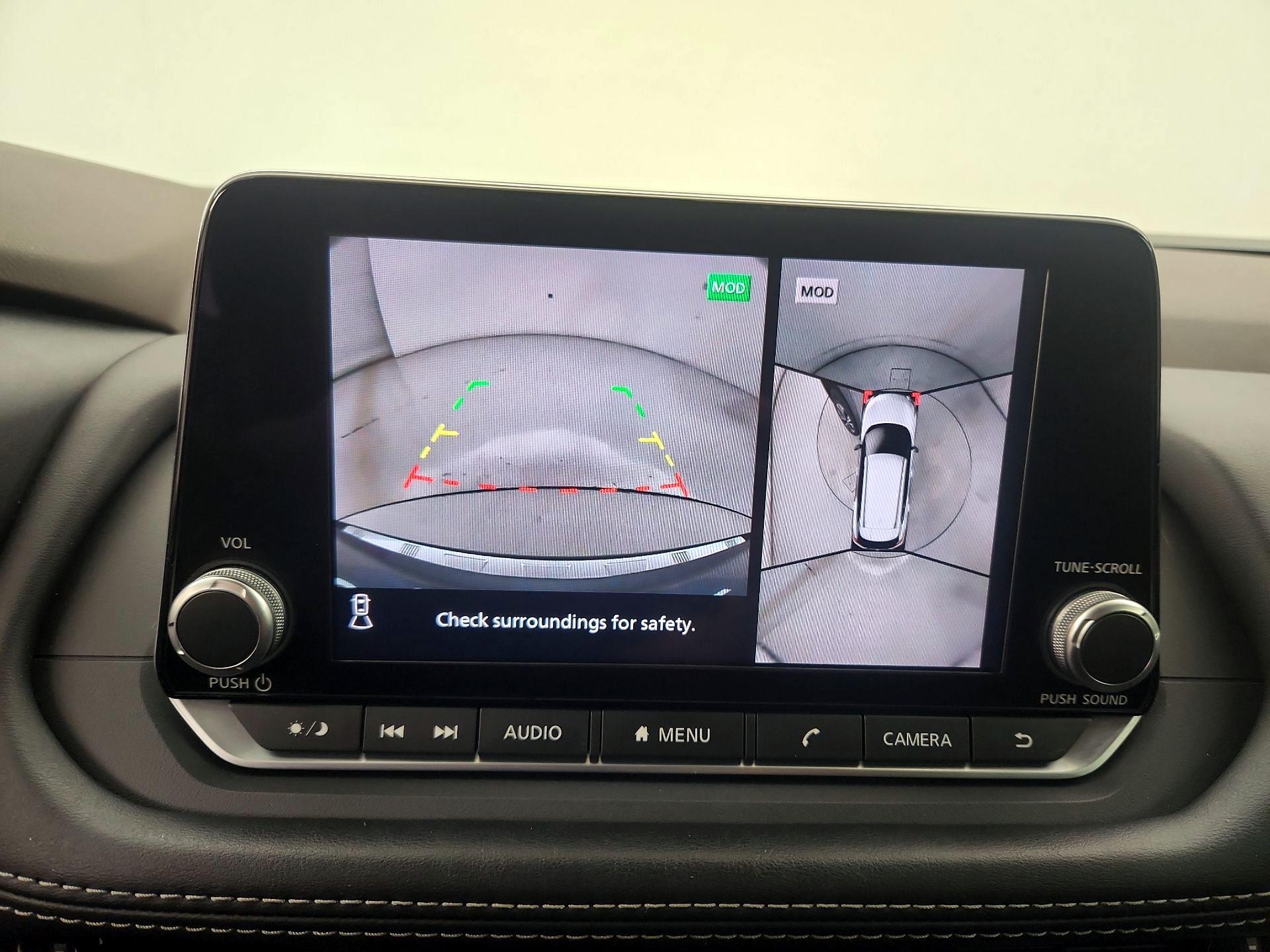 Thumbnail: 2021 Nissan Rogue - 14