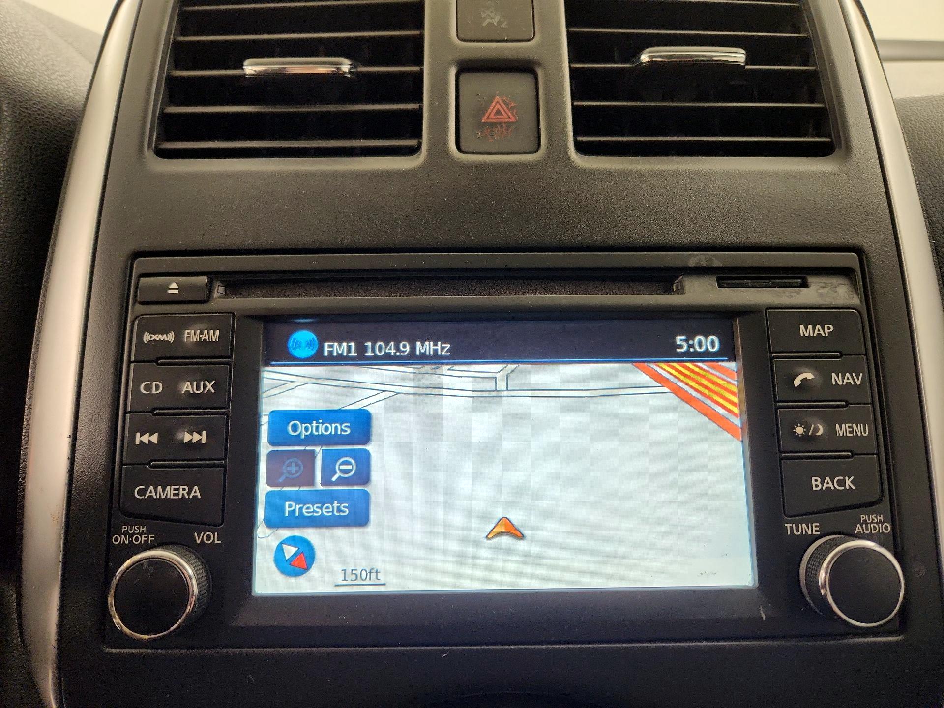 Thumbnail: 2014 Nissan Versa Note - 14