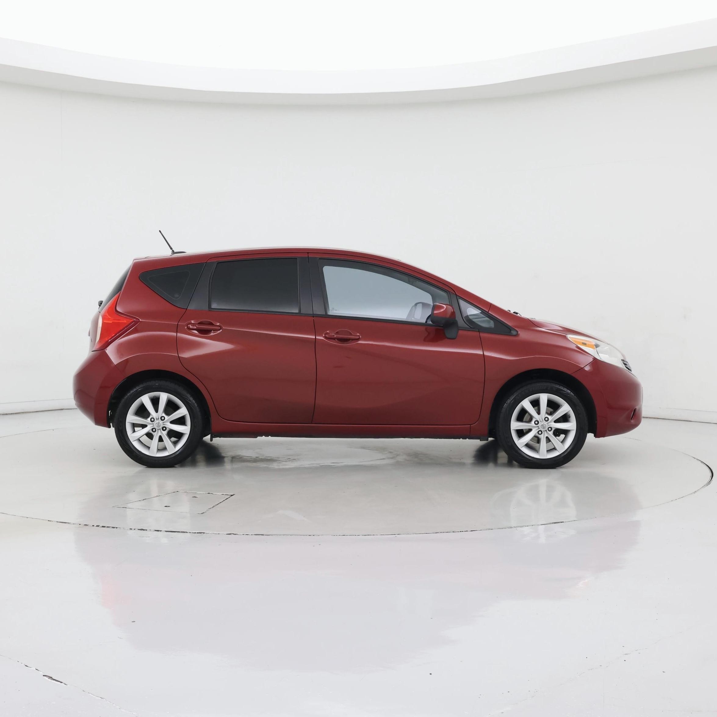 Thumbnail: 2014 Nissan Versa Note - 7