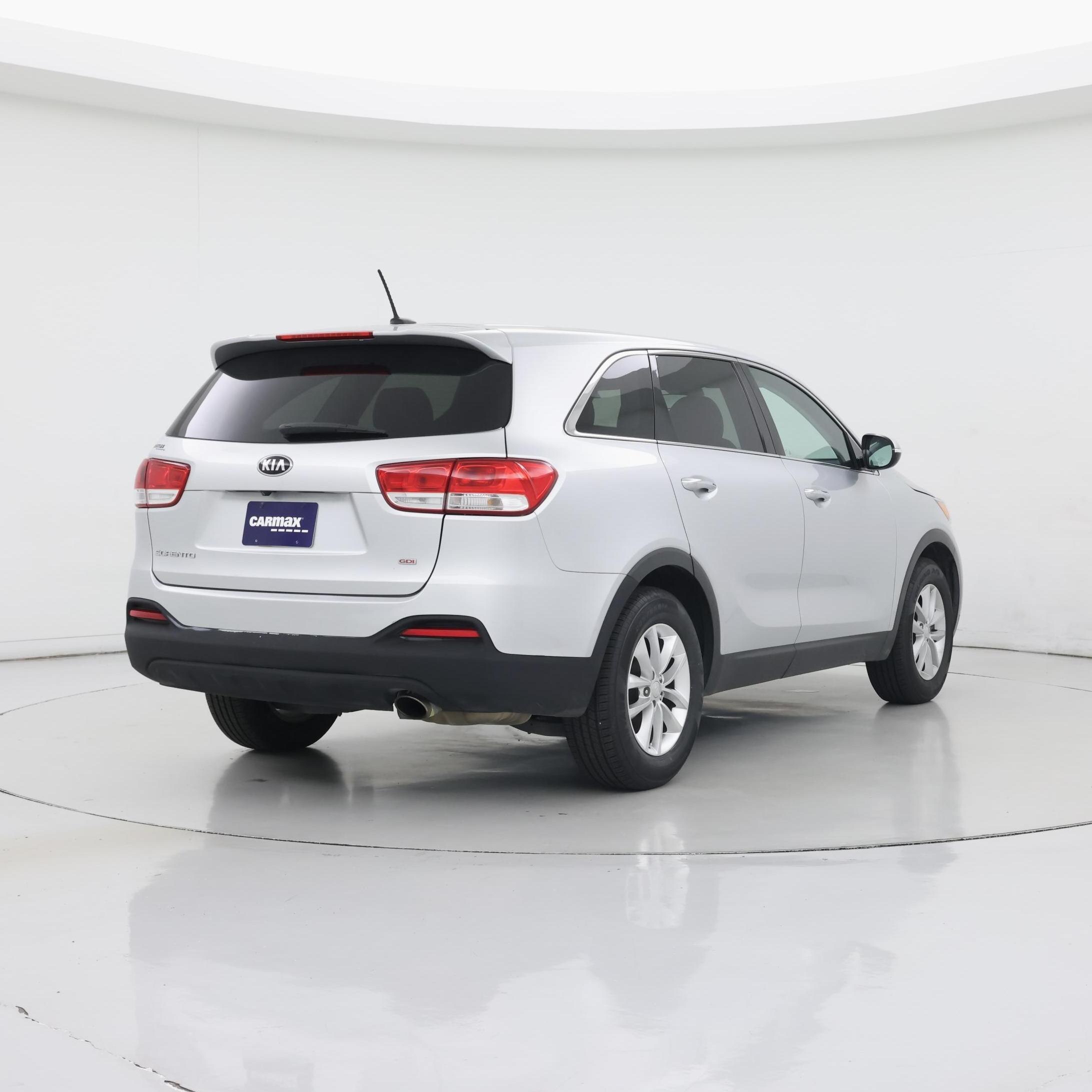 Thumbnail: 2018 Kia Sorento - 8