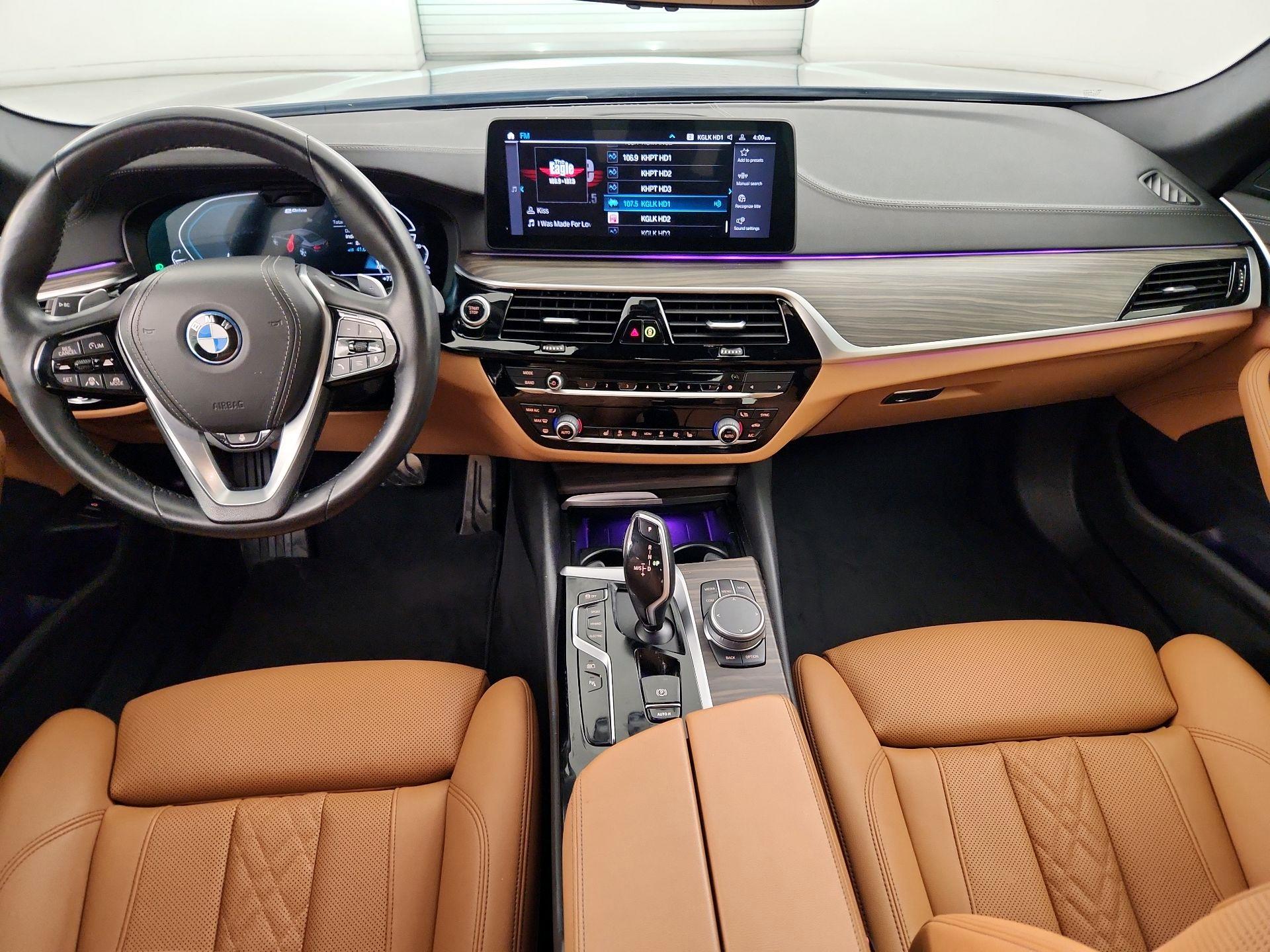 Thumbnail: 2022 BMW 5 Series - 9