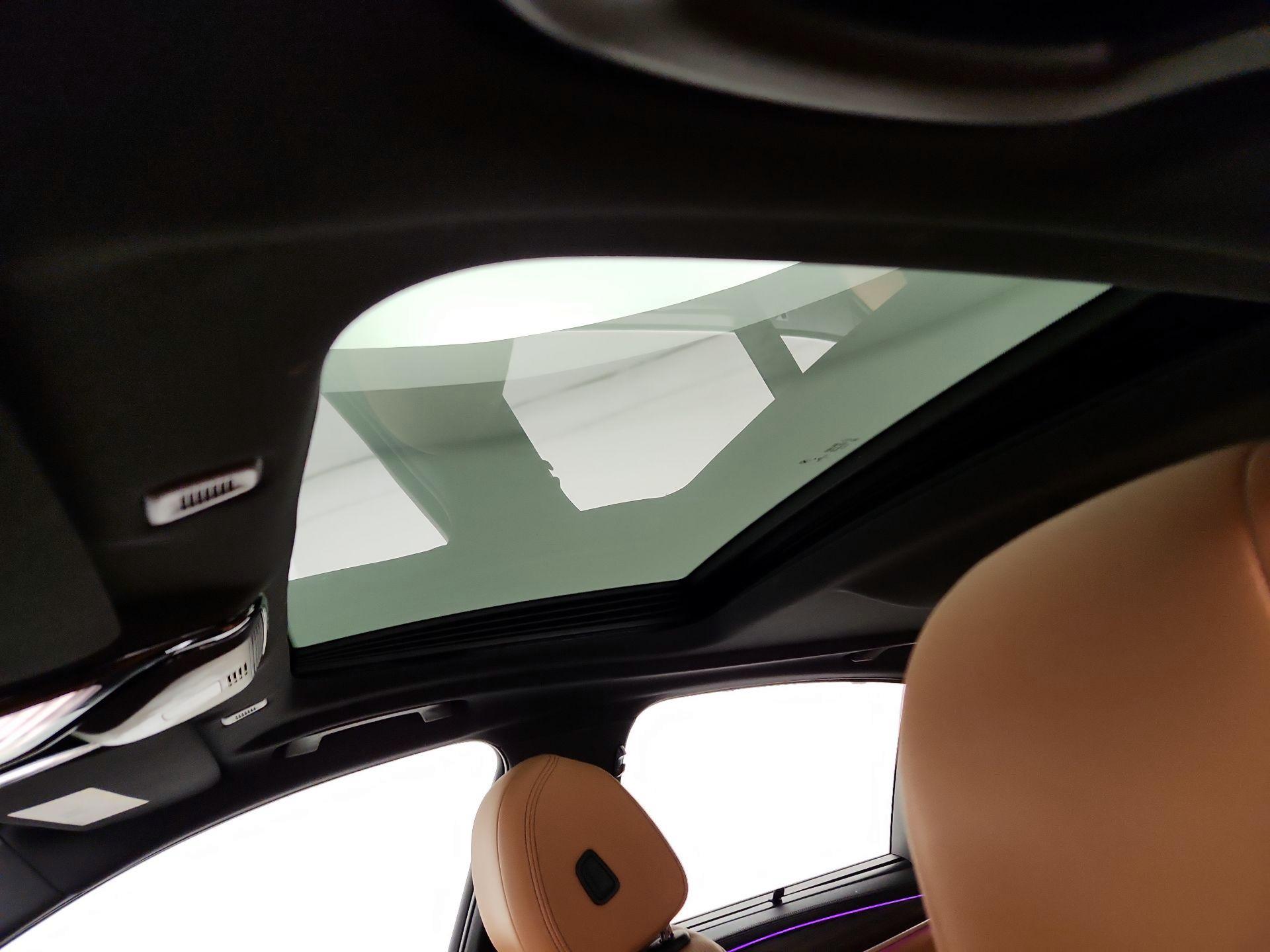 Thumbnail: 2022 BMW 5 Series - 20