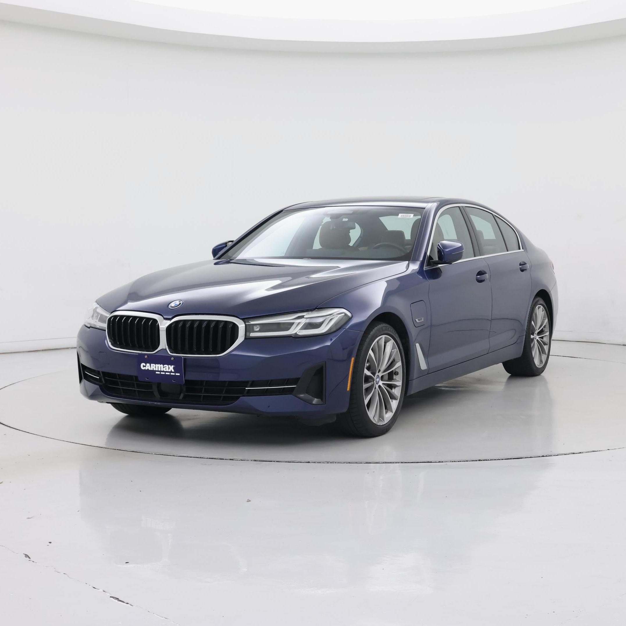 Thumbnail: 2022 BMW 5 Series - 4