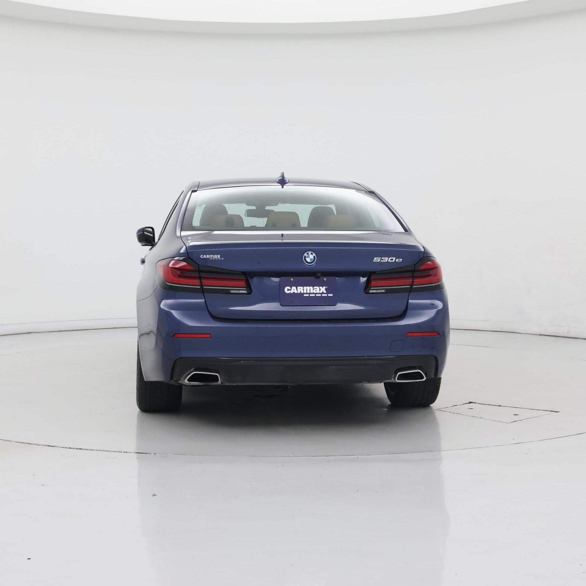 Thumbnail: 2022 BMW 5 Series - 6