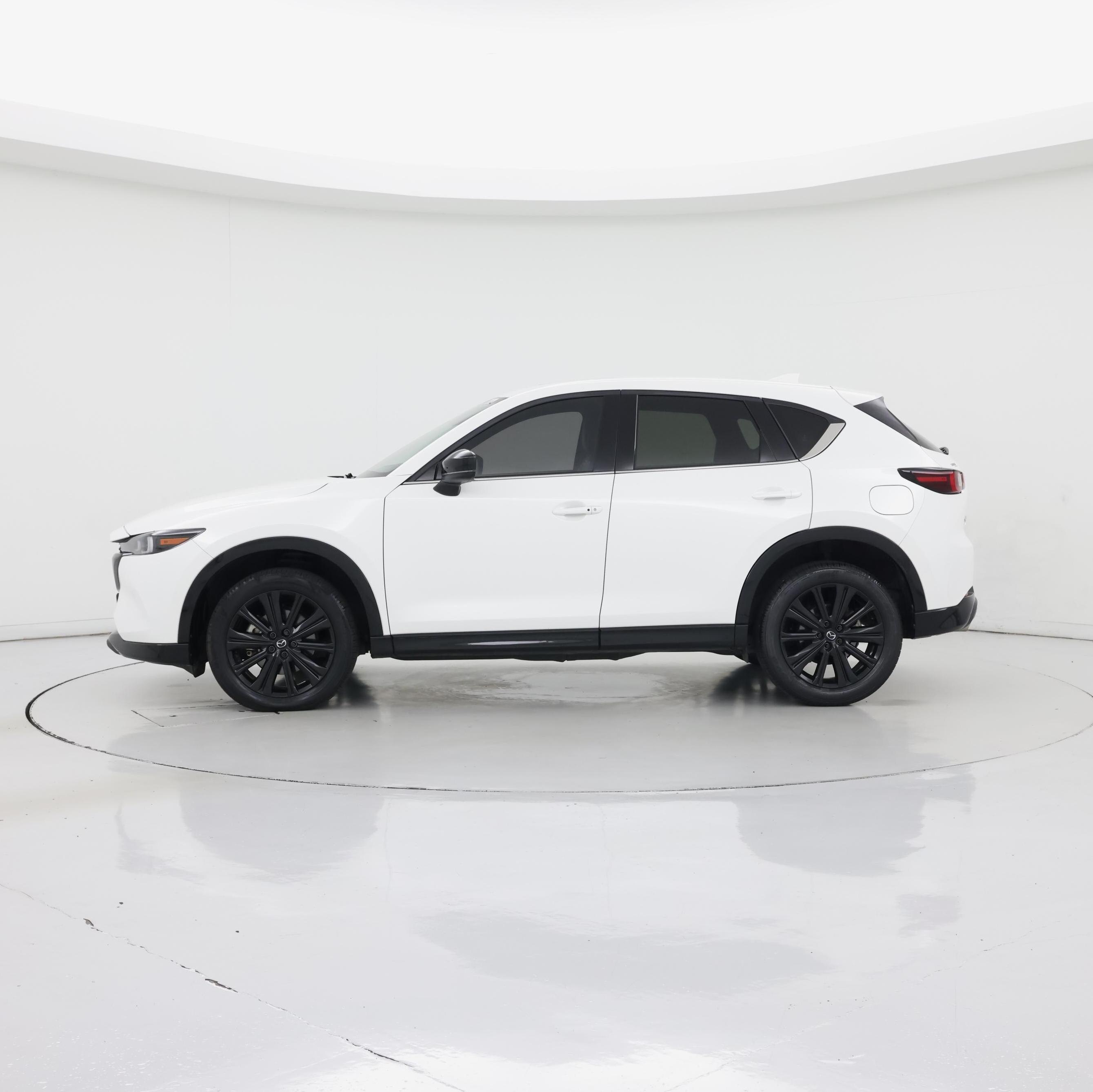 Thumbnail: 2022 Mazda CX-5 - 3