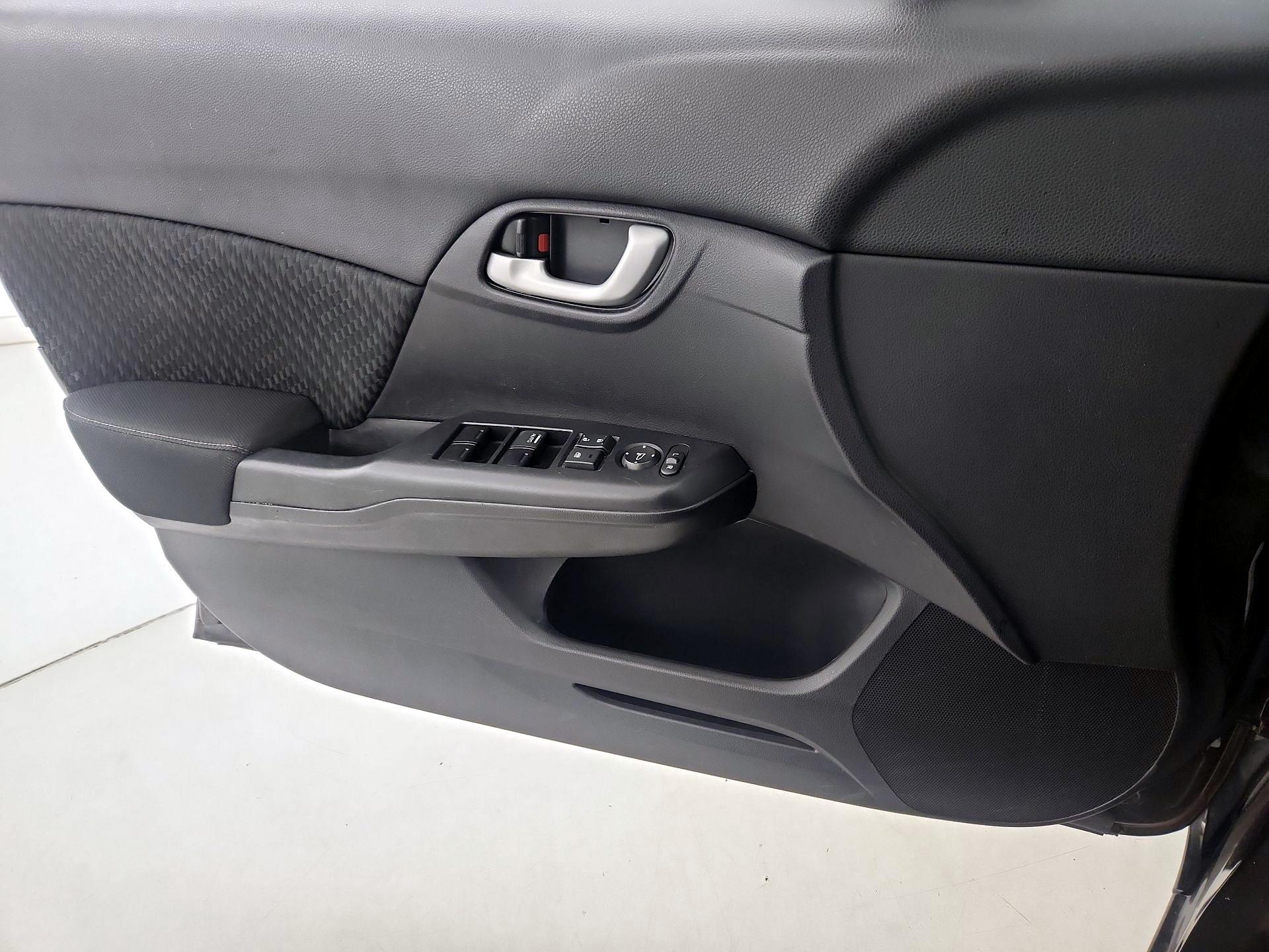 Thumbnail: 2014 Honda Civic - 12