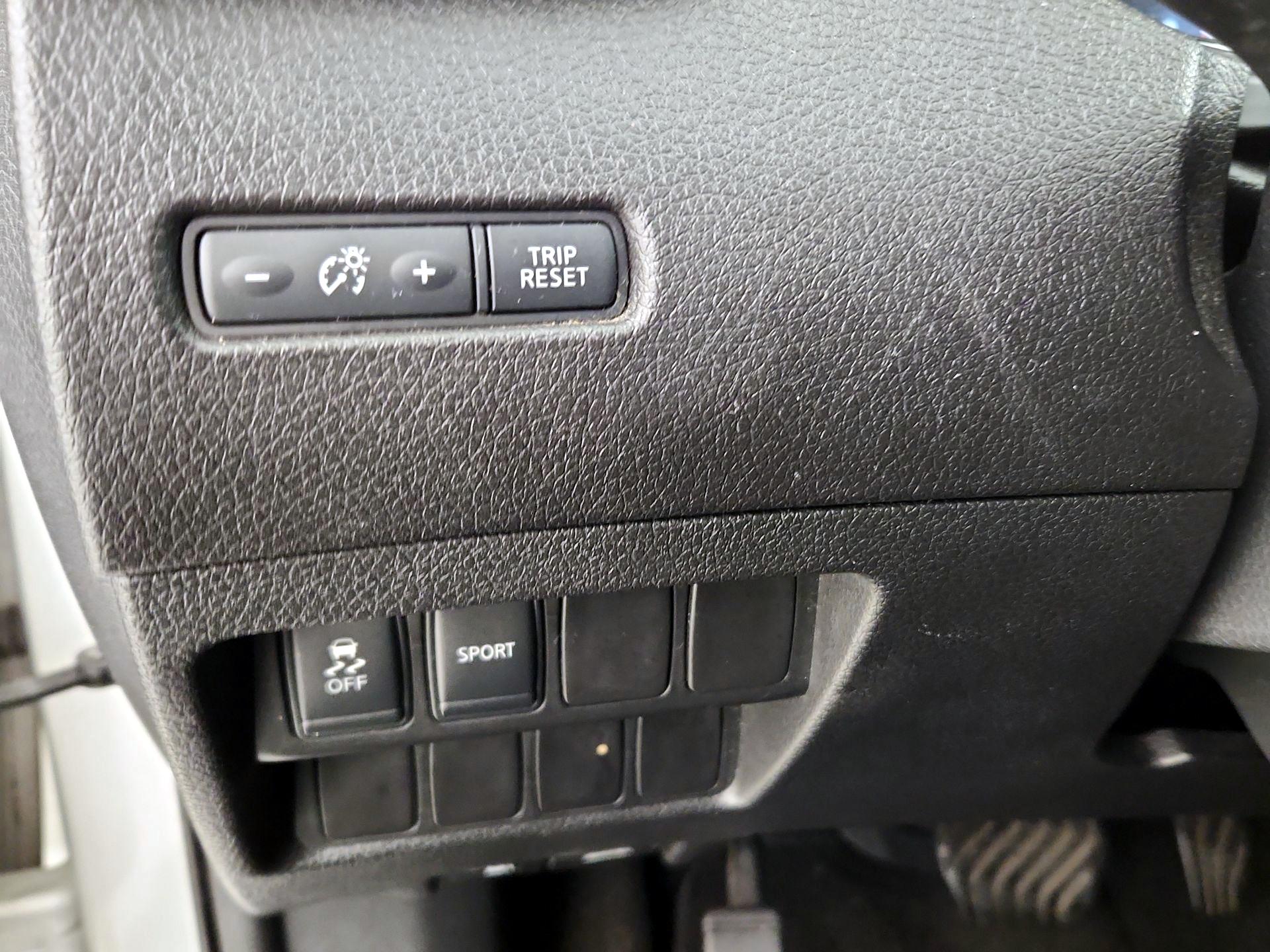 Thumbnail: 2014 Nissan Rogue - 13