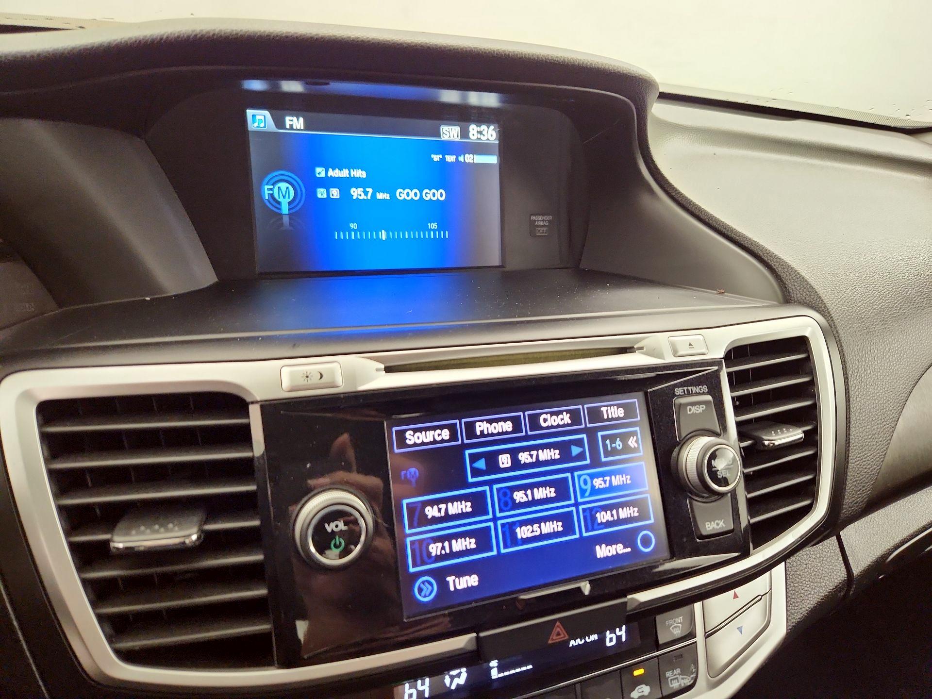 Thumbnail: 2015 Honda Accord - 15