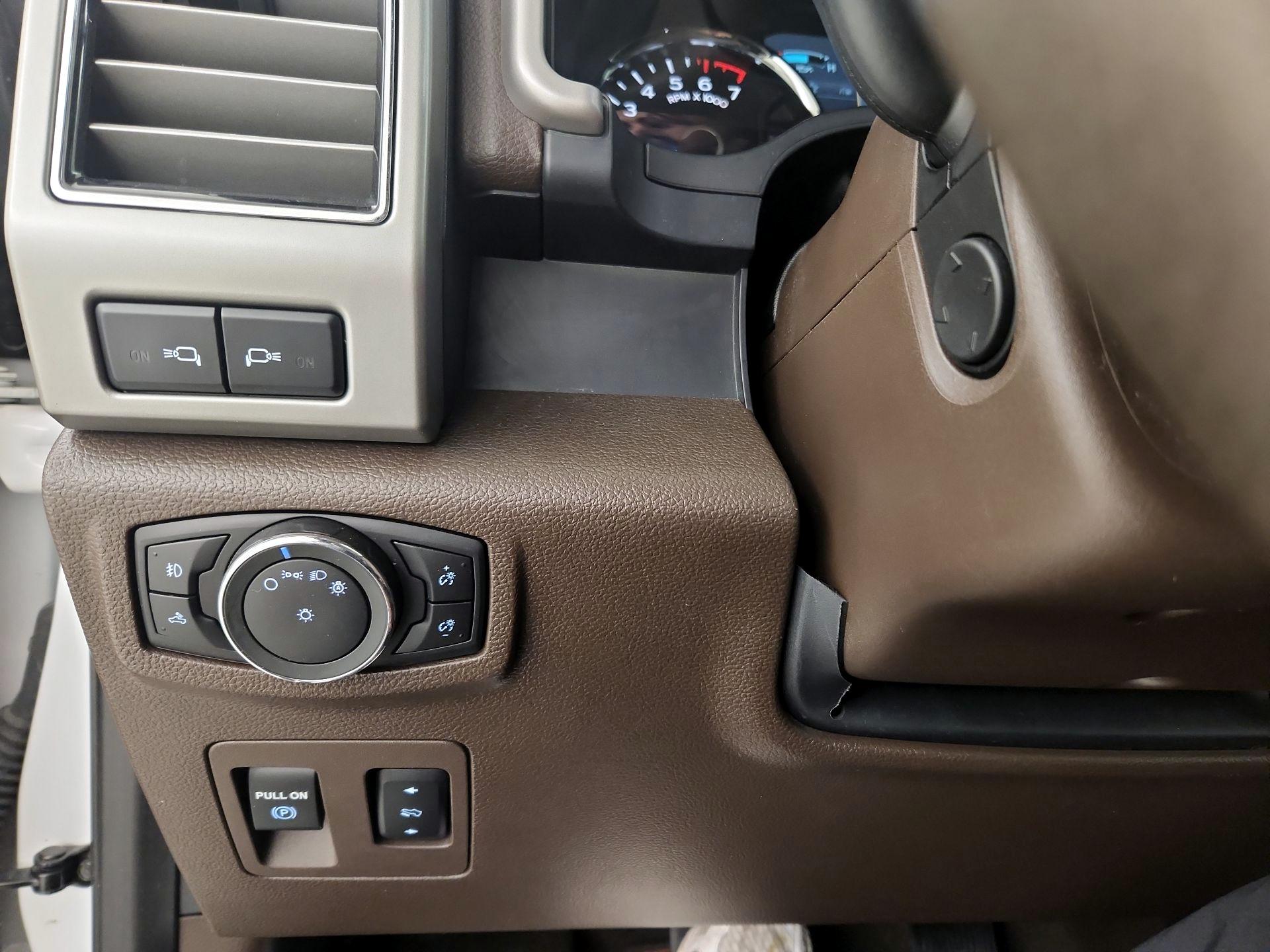 Thumbnail: 2019 Ford F-150 - 13