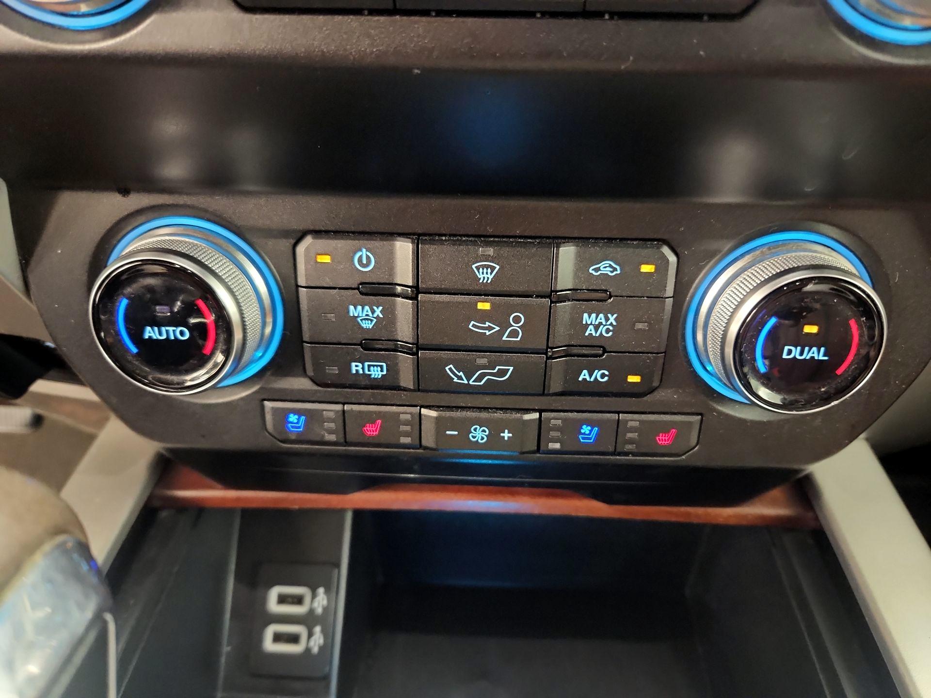 Thumbnail: 2019 Ford F-150 - 16