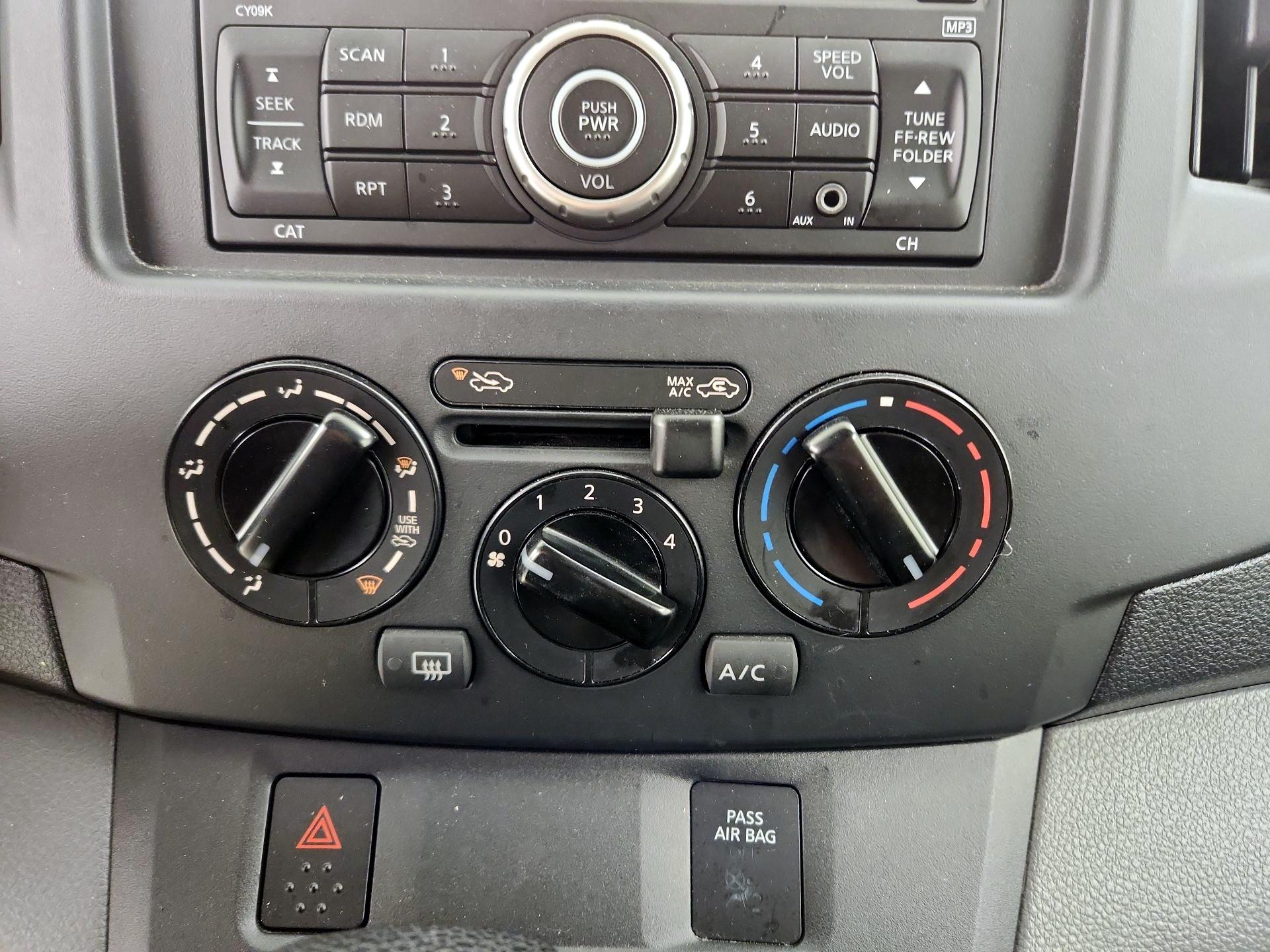 Thumbnail: 2017 Nissan NV200 - 15