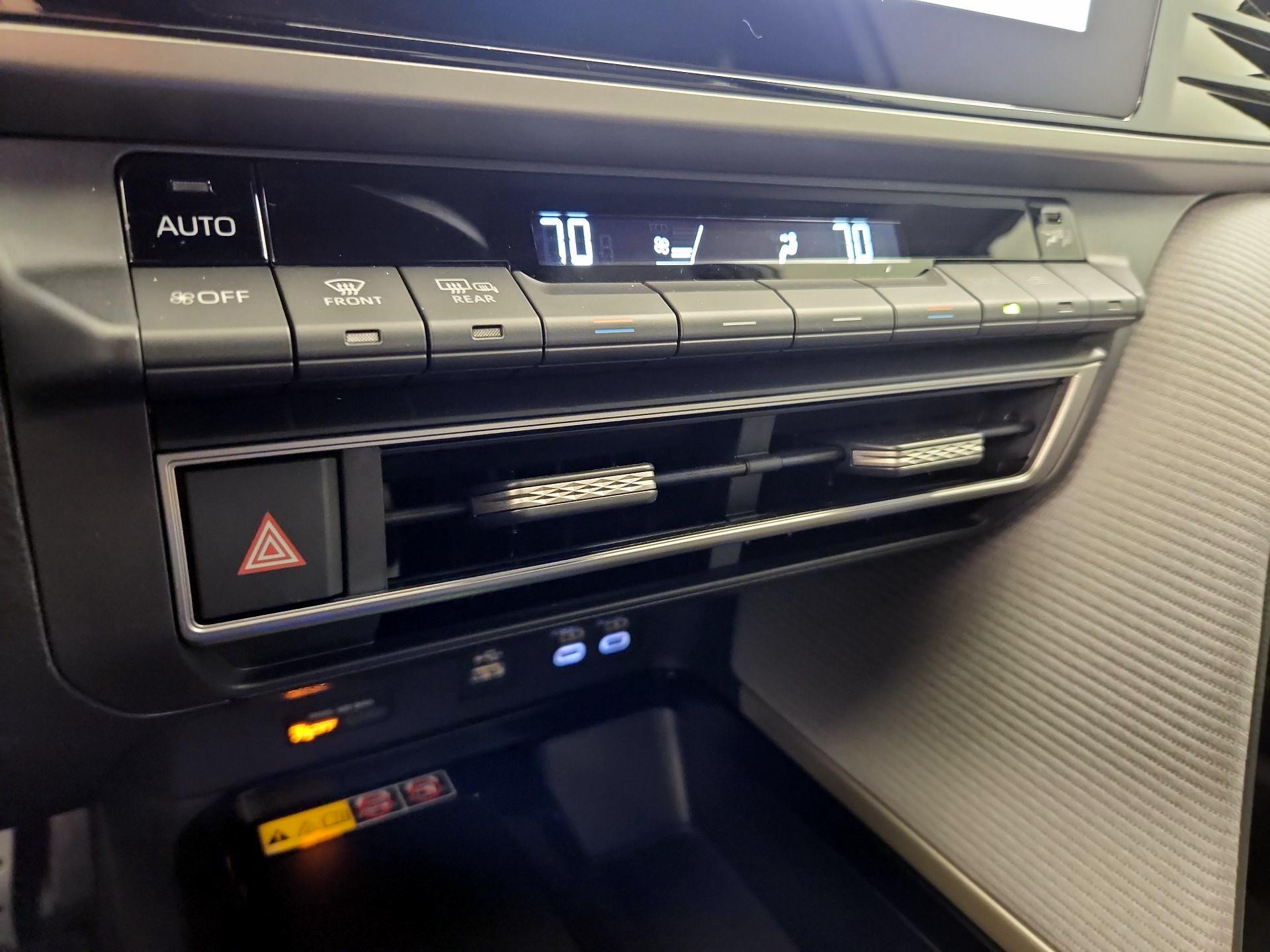 Thumbnail: 2025 Toyota Camry - 16