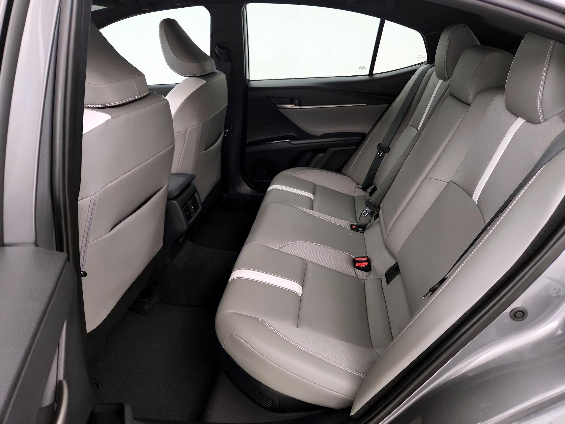 Thumbnail: 2025 Toyota Camry - 19