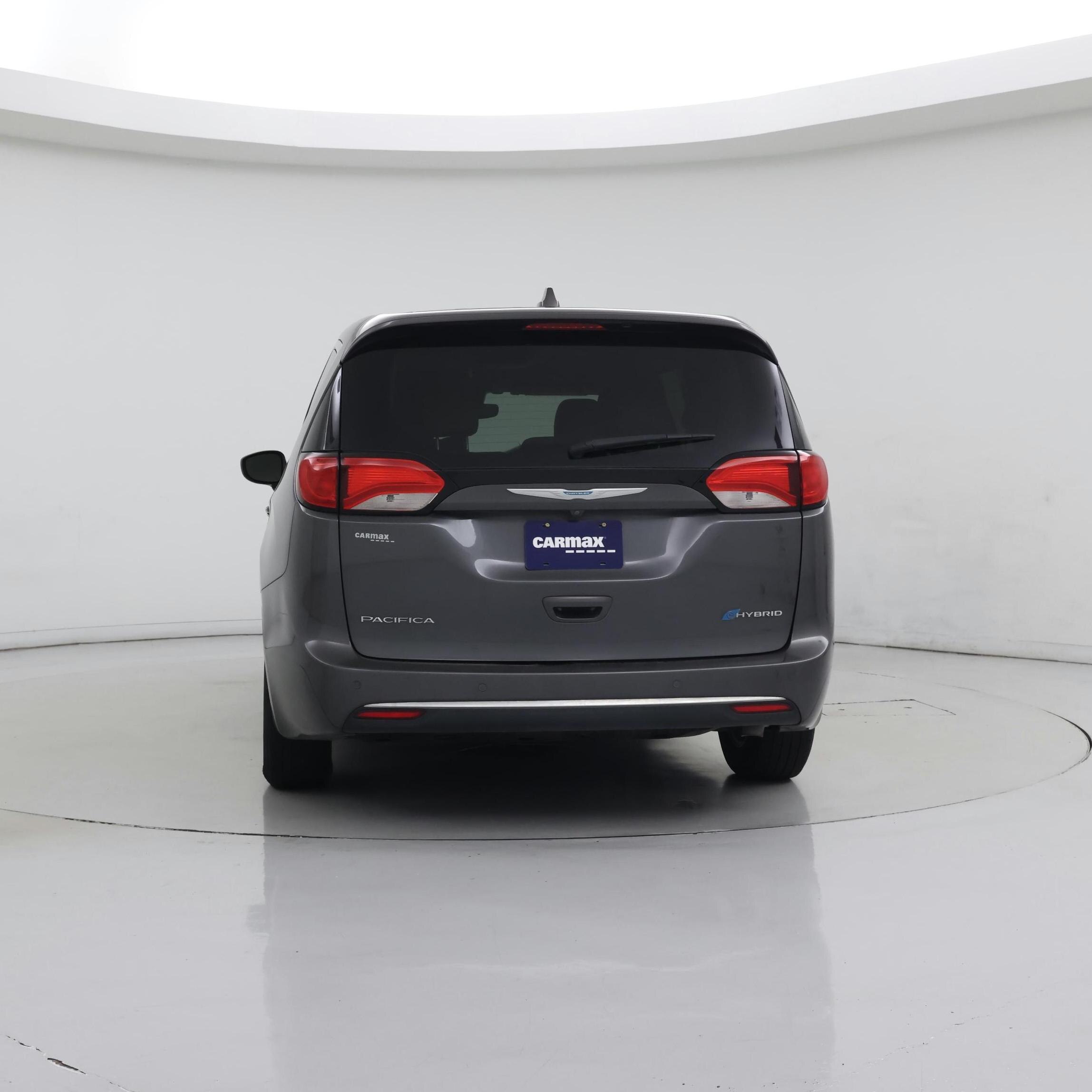 Thumbnail: 2018 Chrysler Pacifica - 6