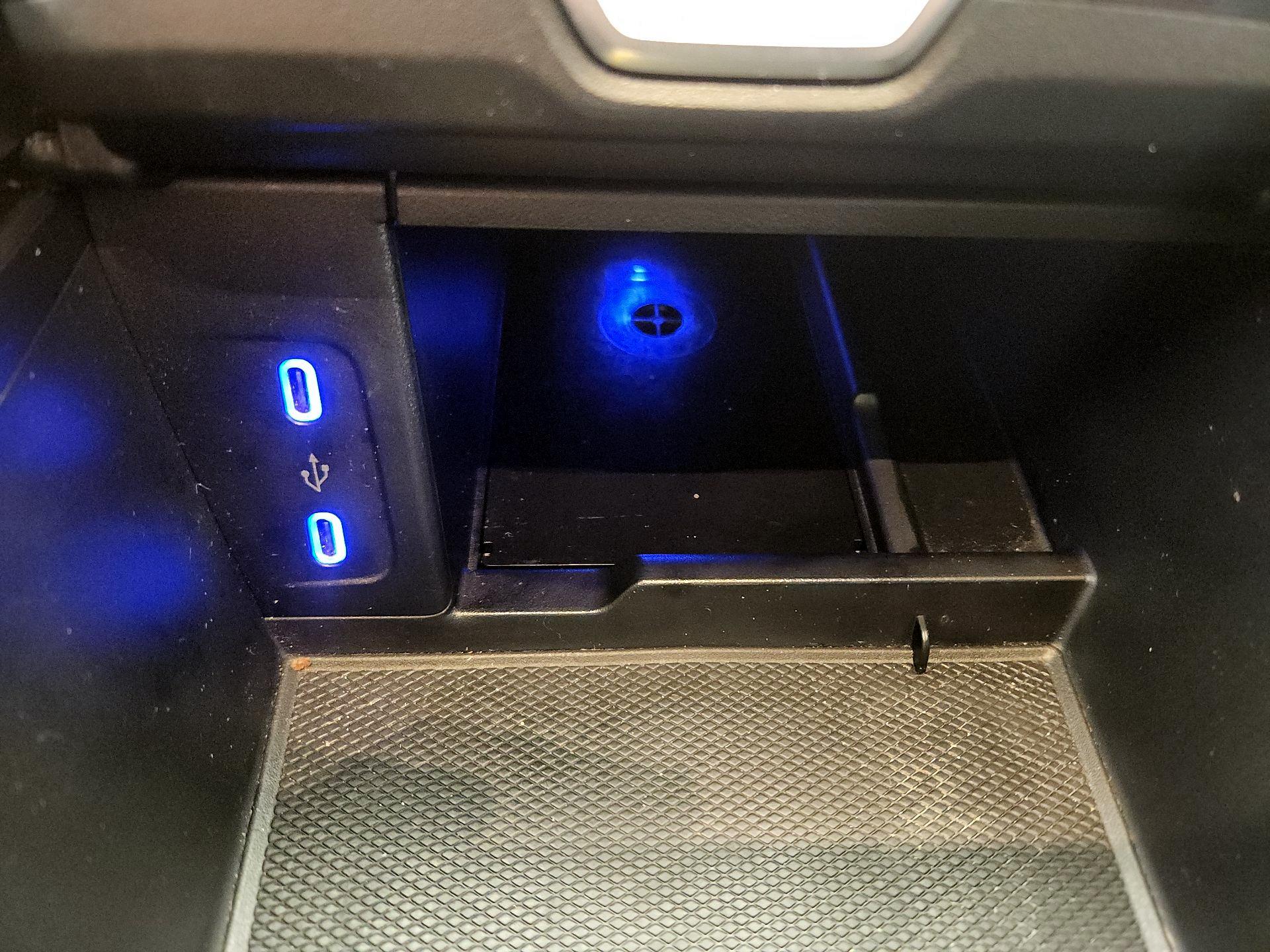 Thumbnail: 2023 Mercedes-Benz EQS - 19