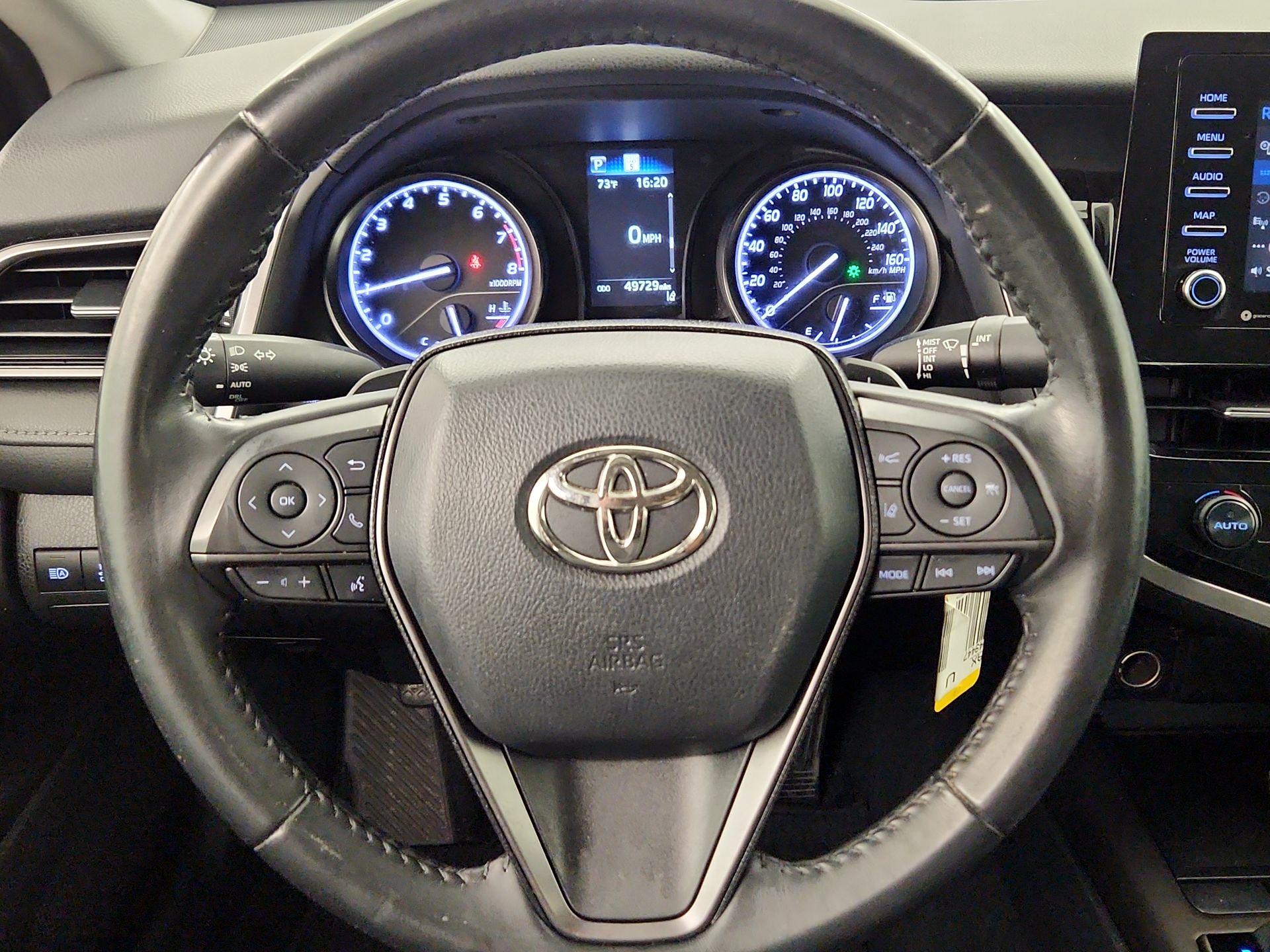 Thumbnail: 2021 Toyota Camry - 10