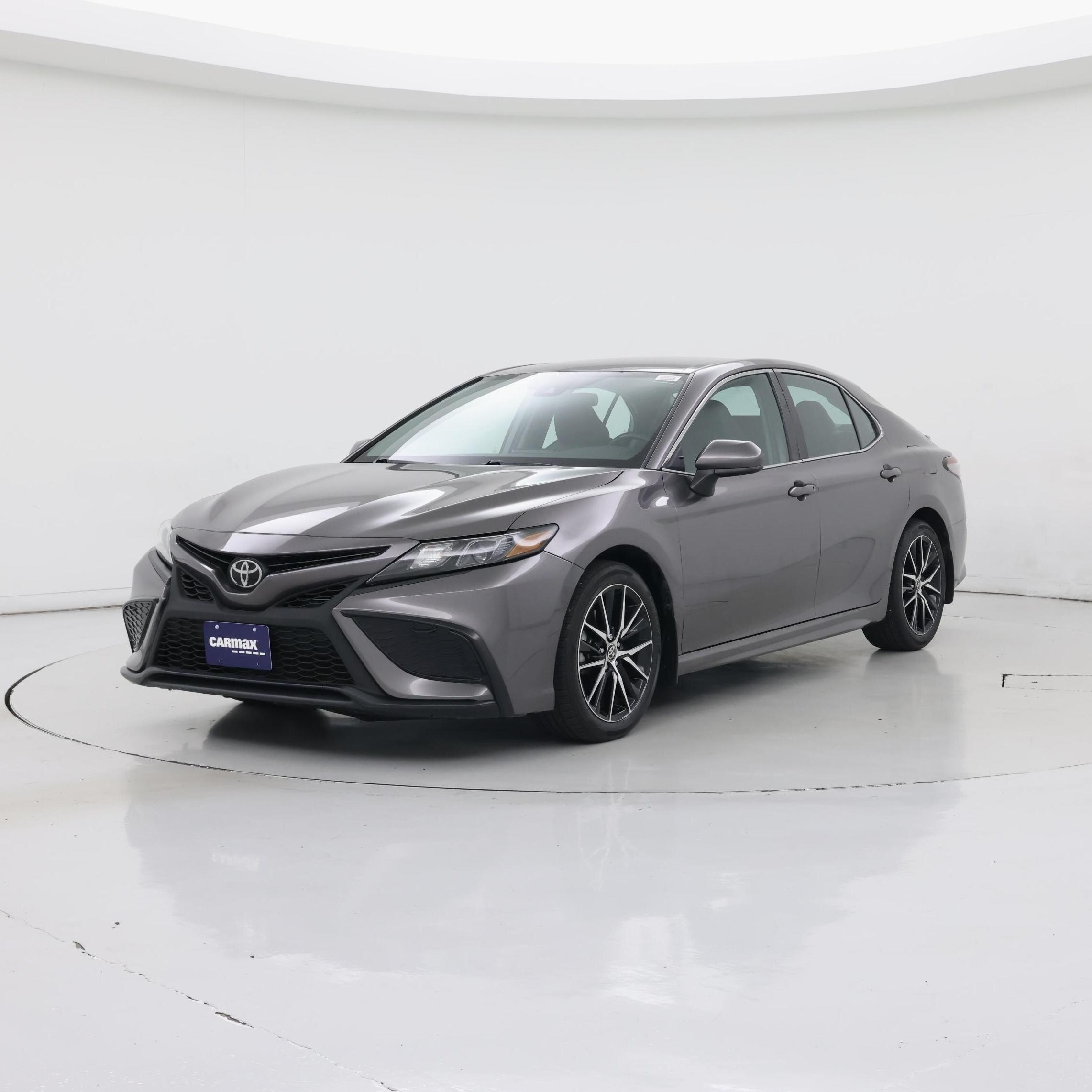 Thumbnail: 2021 Toyota Camry - 4
