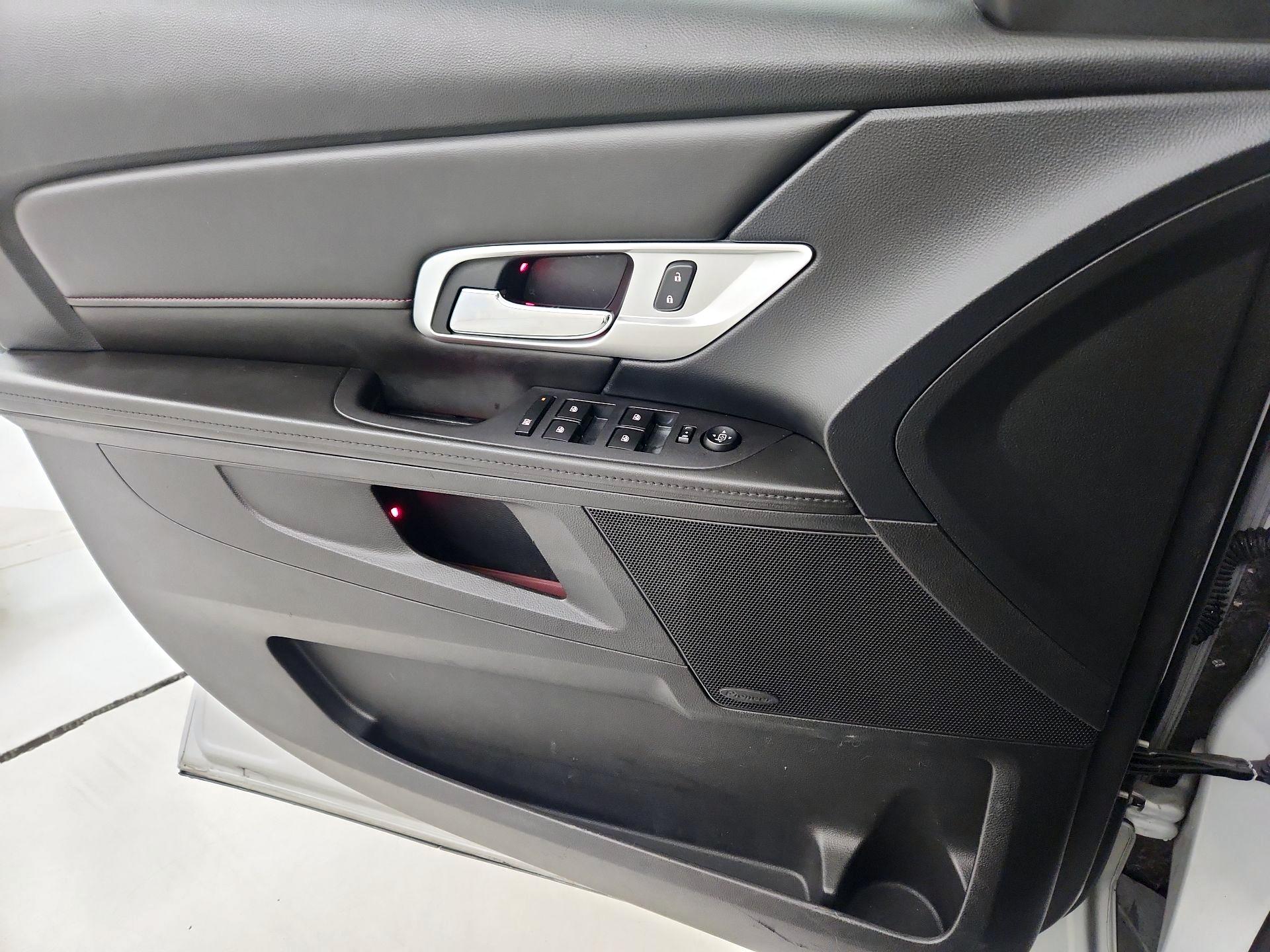 Thumbnail: 2016 GMC Terrain - 12