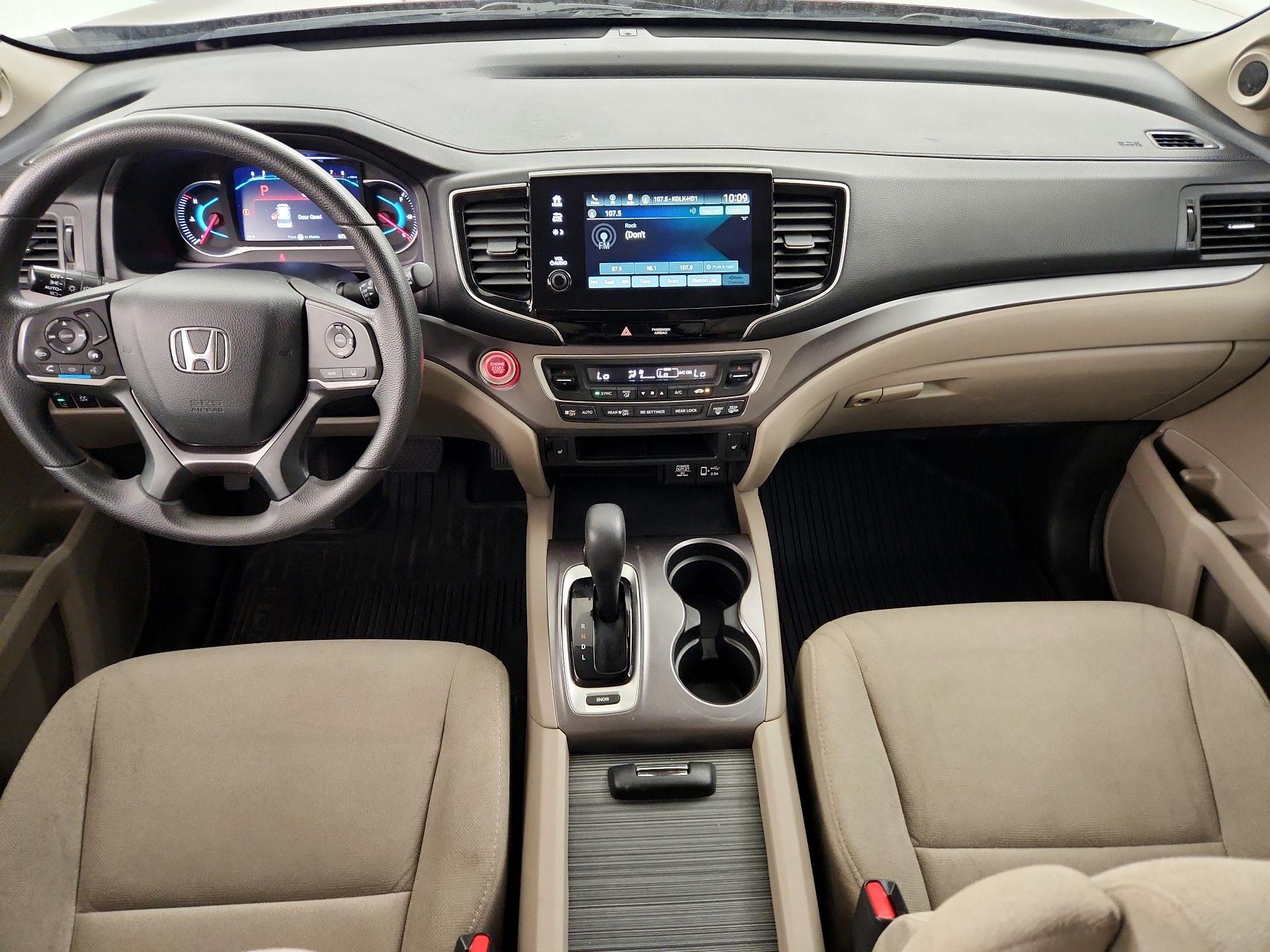 Thumbnail: 2019 Honda Pilot - 9