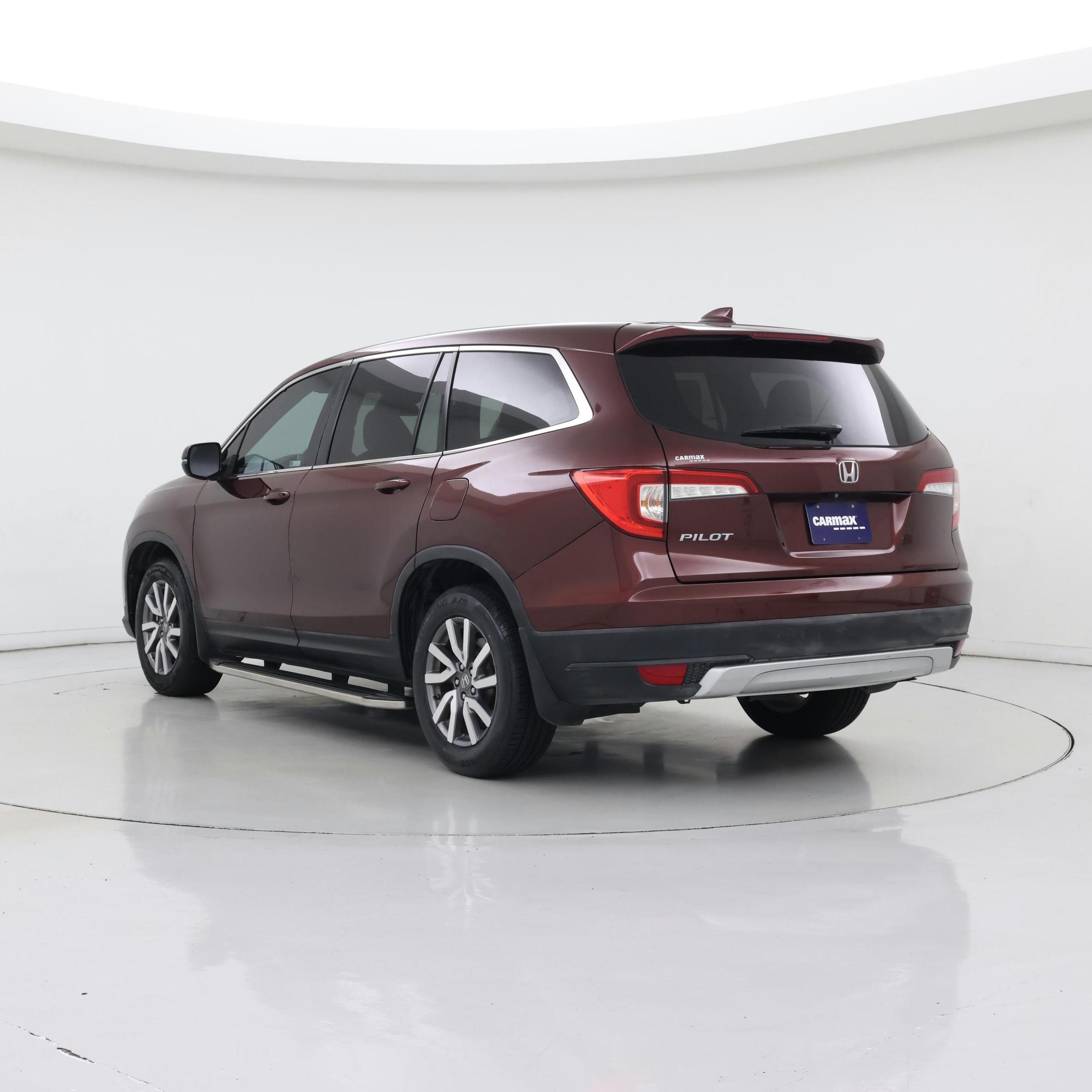 Thumbnail: 2019 Honda Pilot - 2