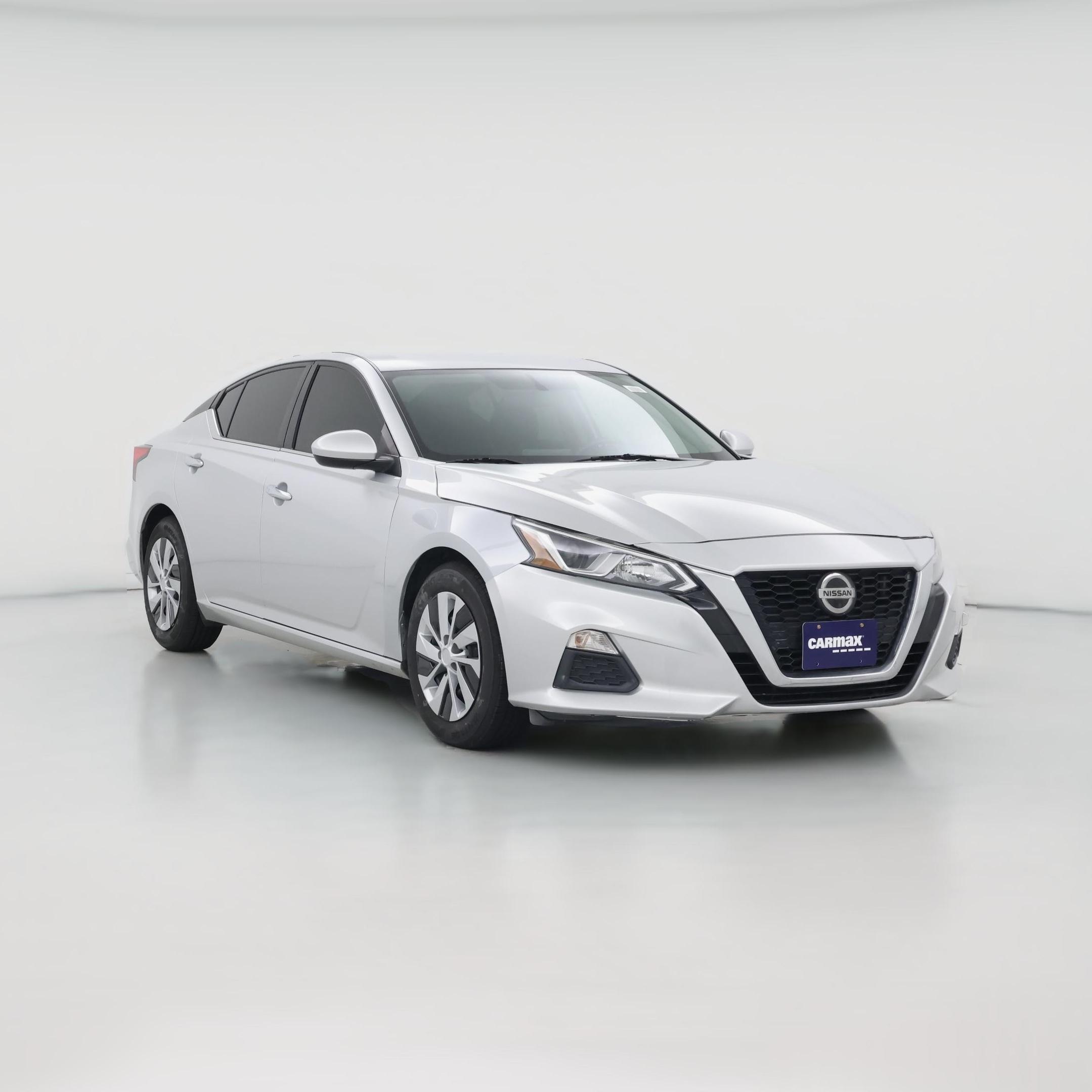 Thumbnail: 2019 Nissan Altima - 1