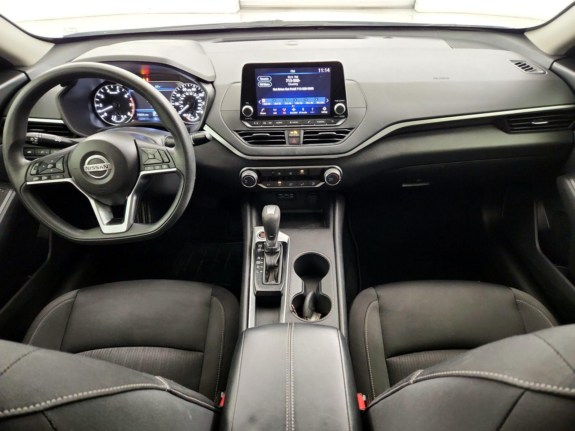 Thumbnail: 2019 Nissan Altima - 9