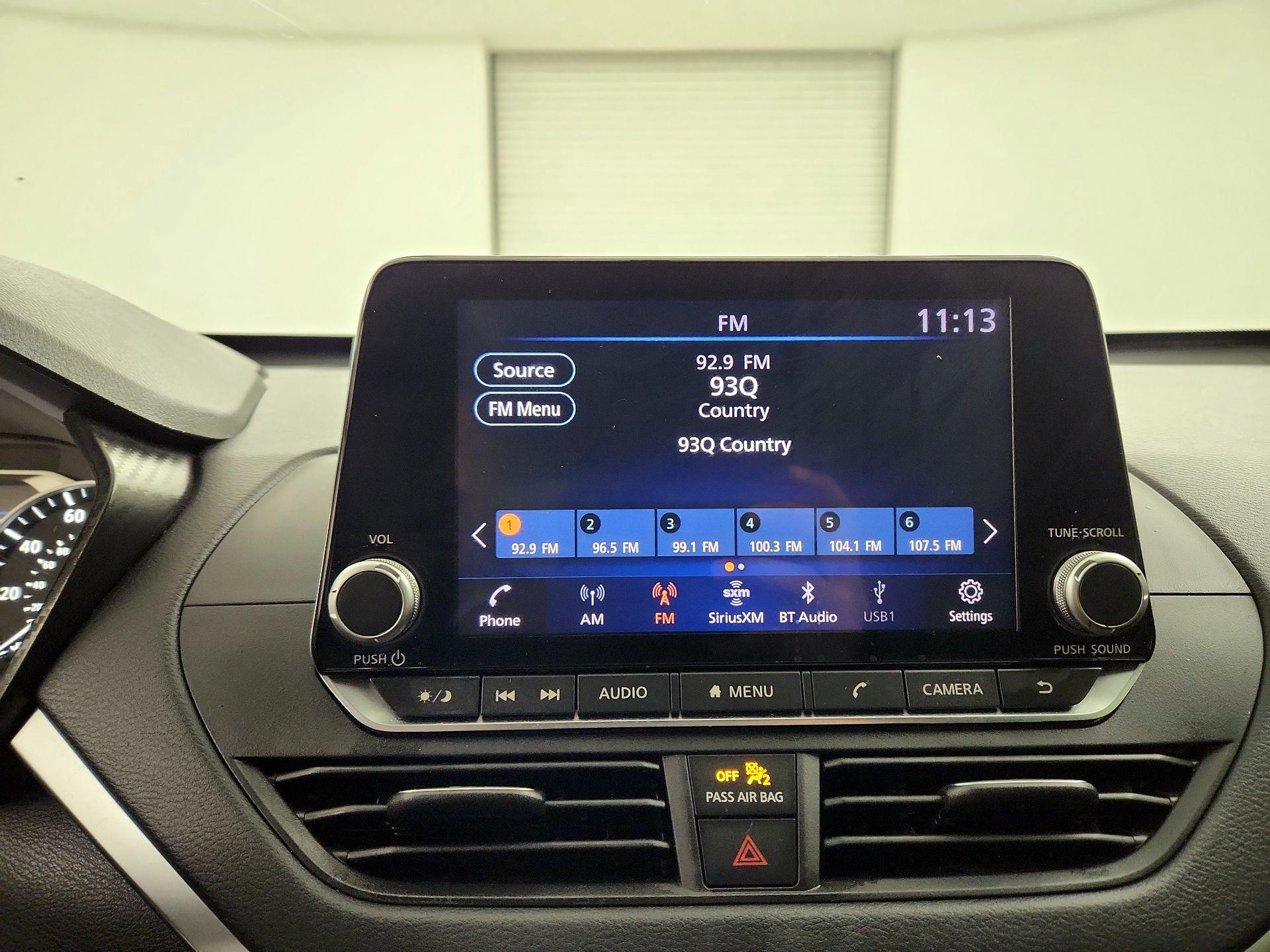 Thumbnail: 2019 Nissan Altima - 15