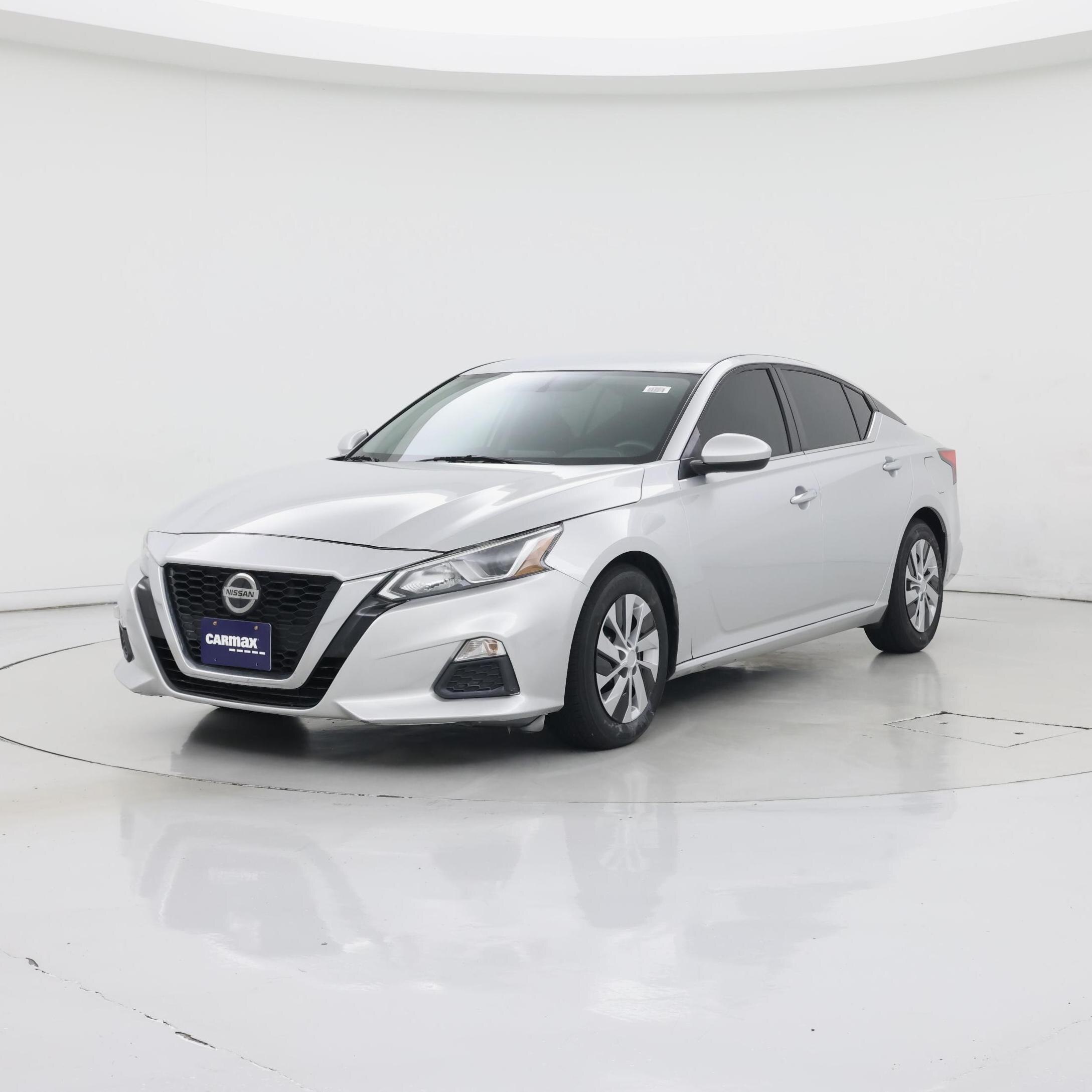 Thumbnail: 2019 Nissan Altima - 4