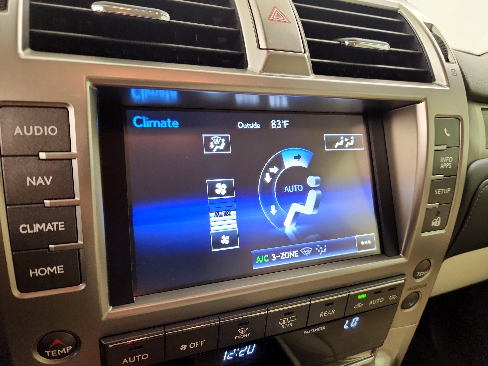 Thumbnail: 2020 Lexus GX - 17