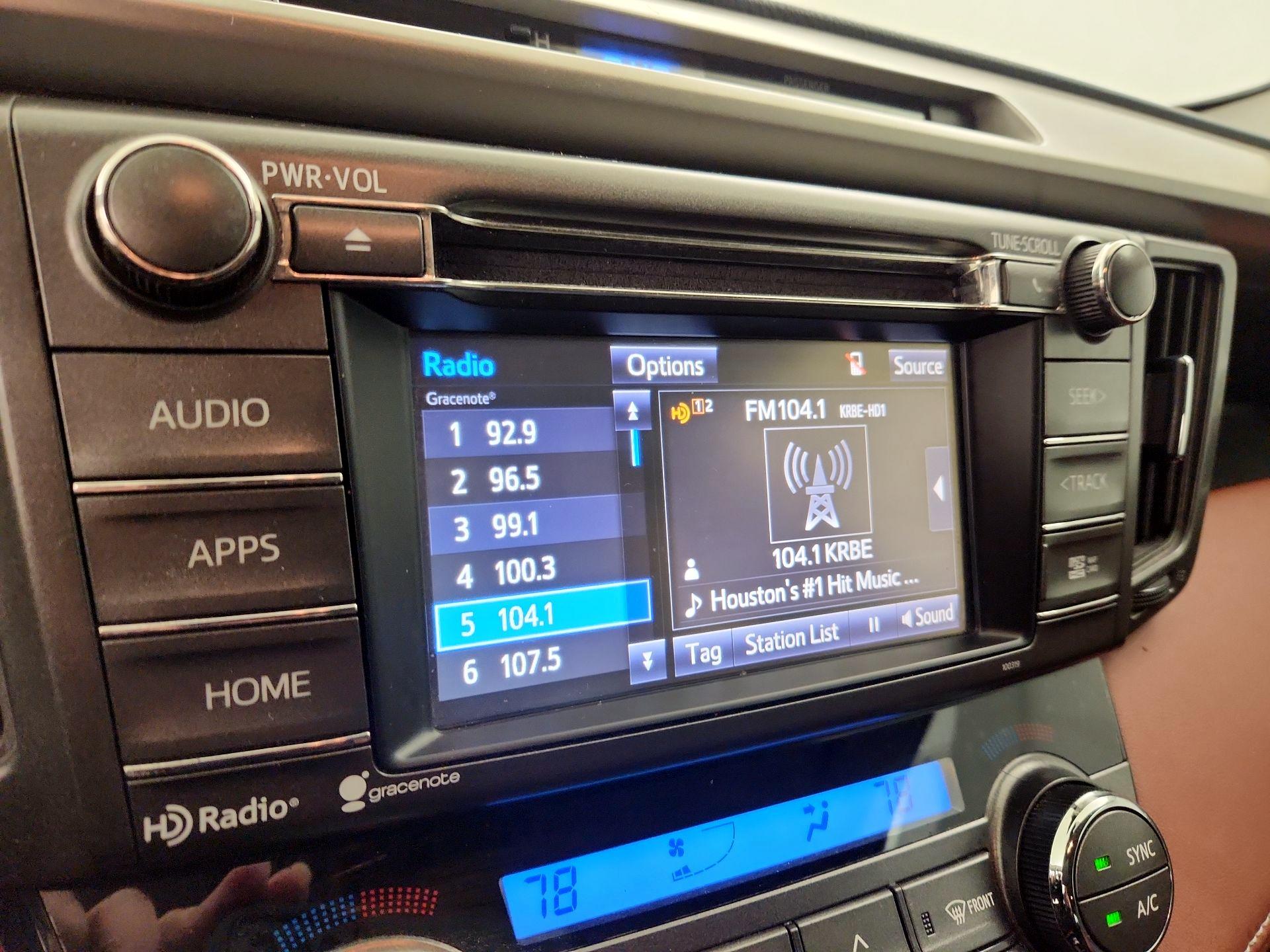 Thumbnail: 2015 Toyota RAV4 - 16