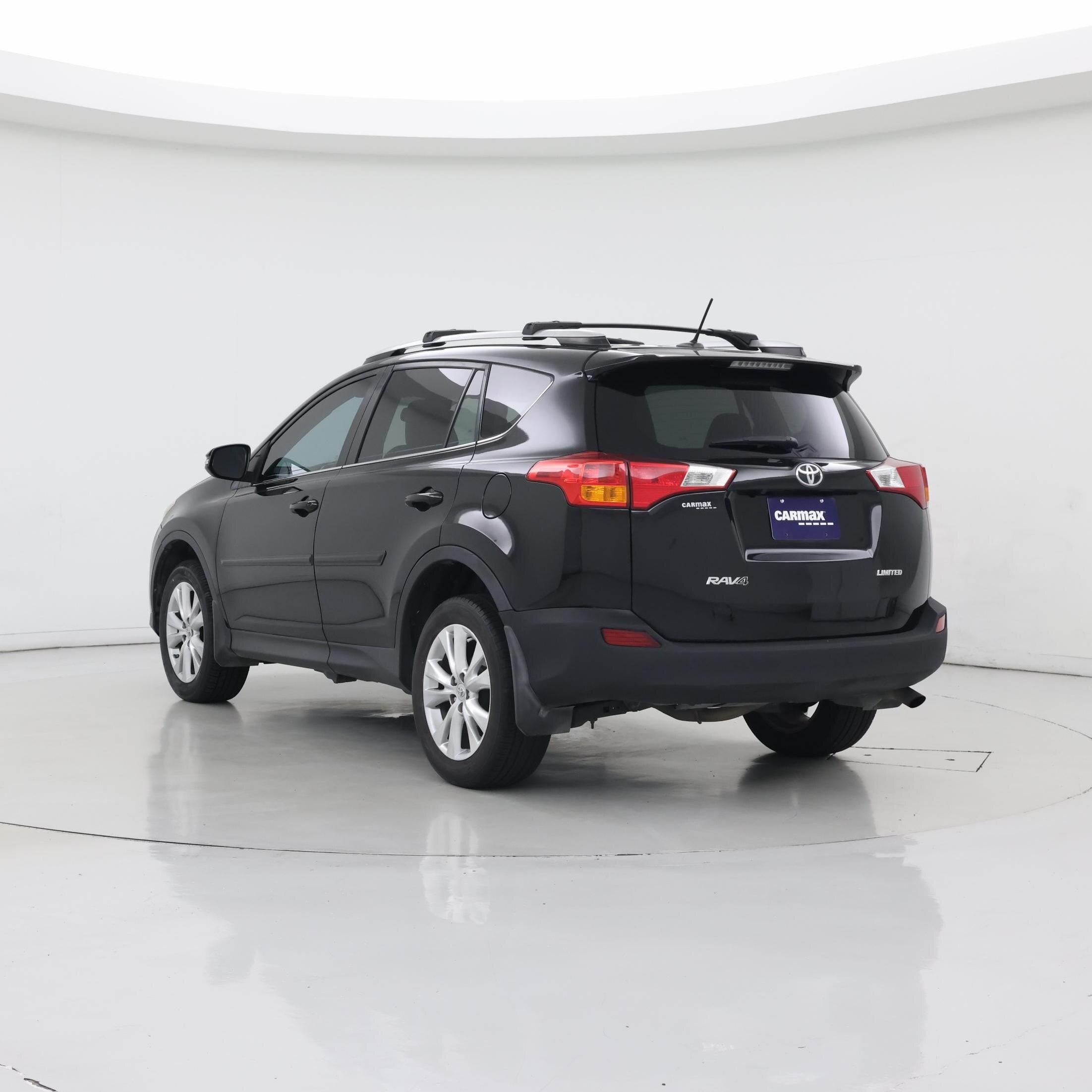 Thumbnail: 2015 Toyota RAV4 - 2