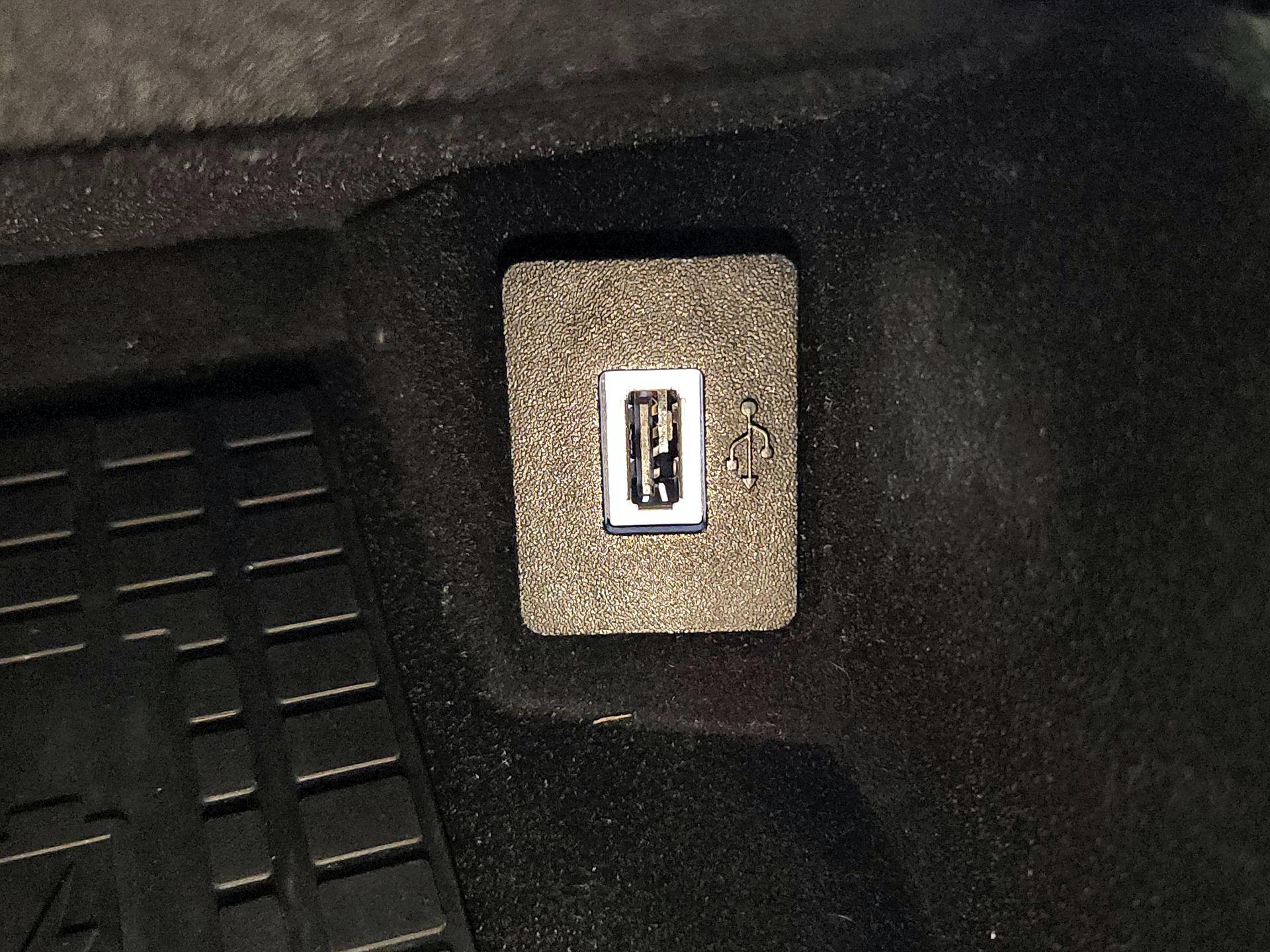 Thumbnail: 2020 Lincoln Nautilus - 19