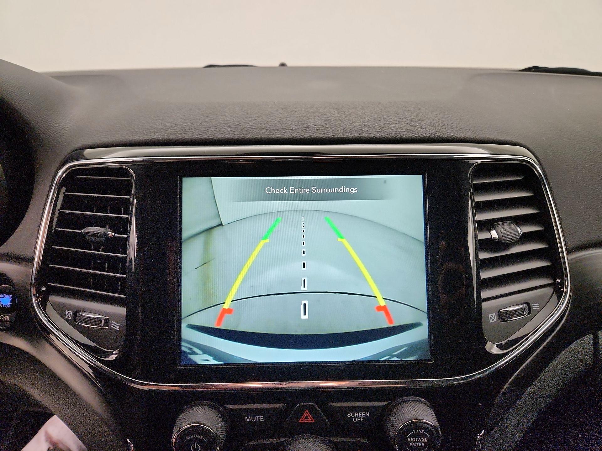 Thumbnail: 2021 Jeep Grand Cherokee - 15