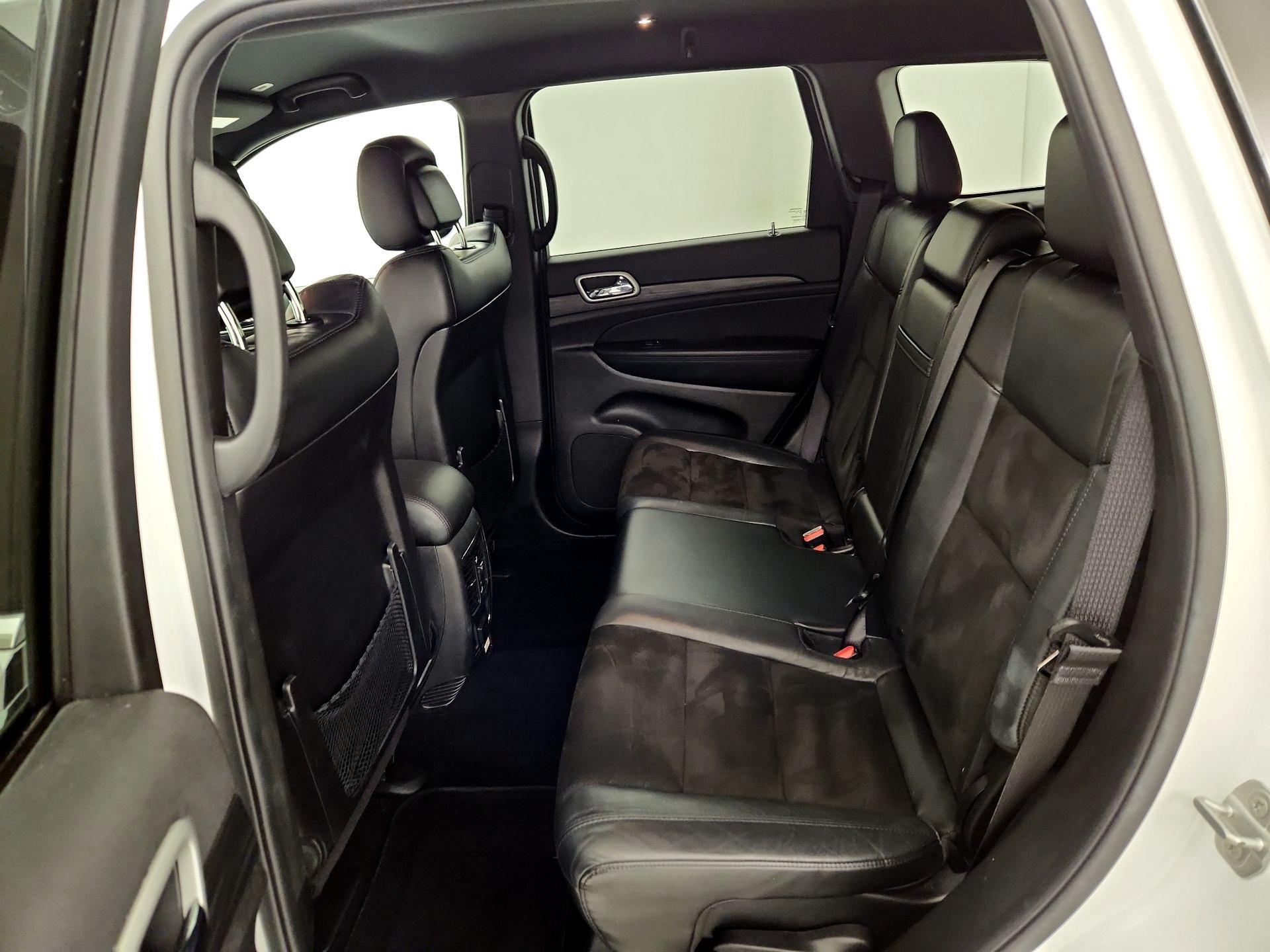 Thumbnail: 2021 Jeep Grand Cherokee - 20