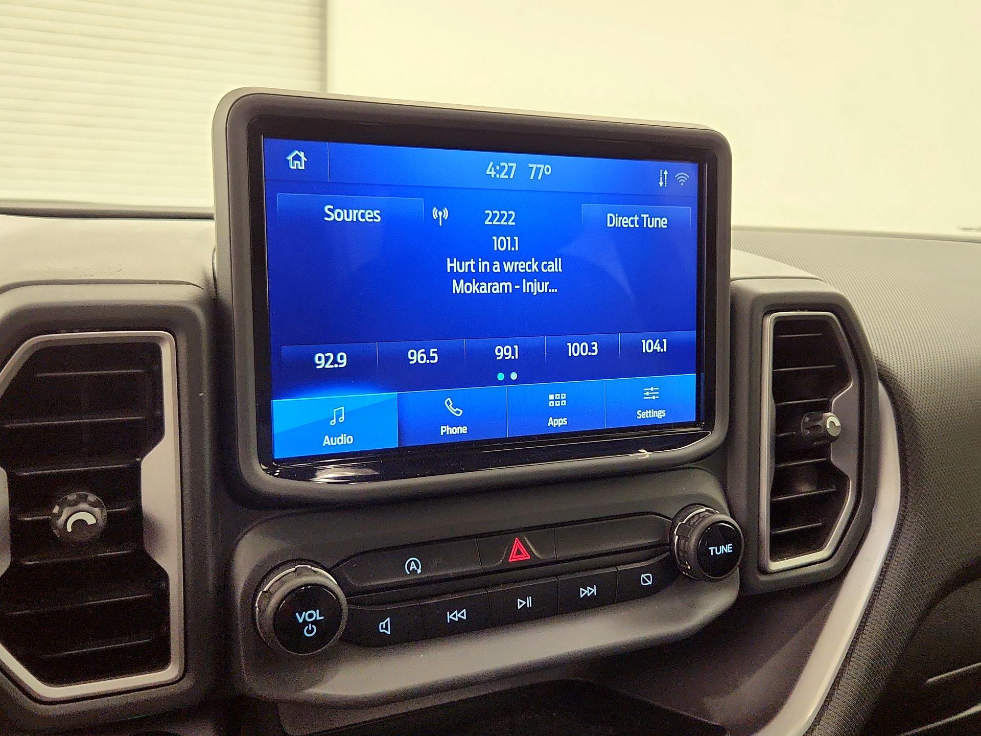 Thumbnail: 2021 Ford Bronco Sport - 15