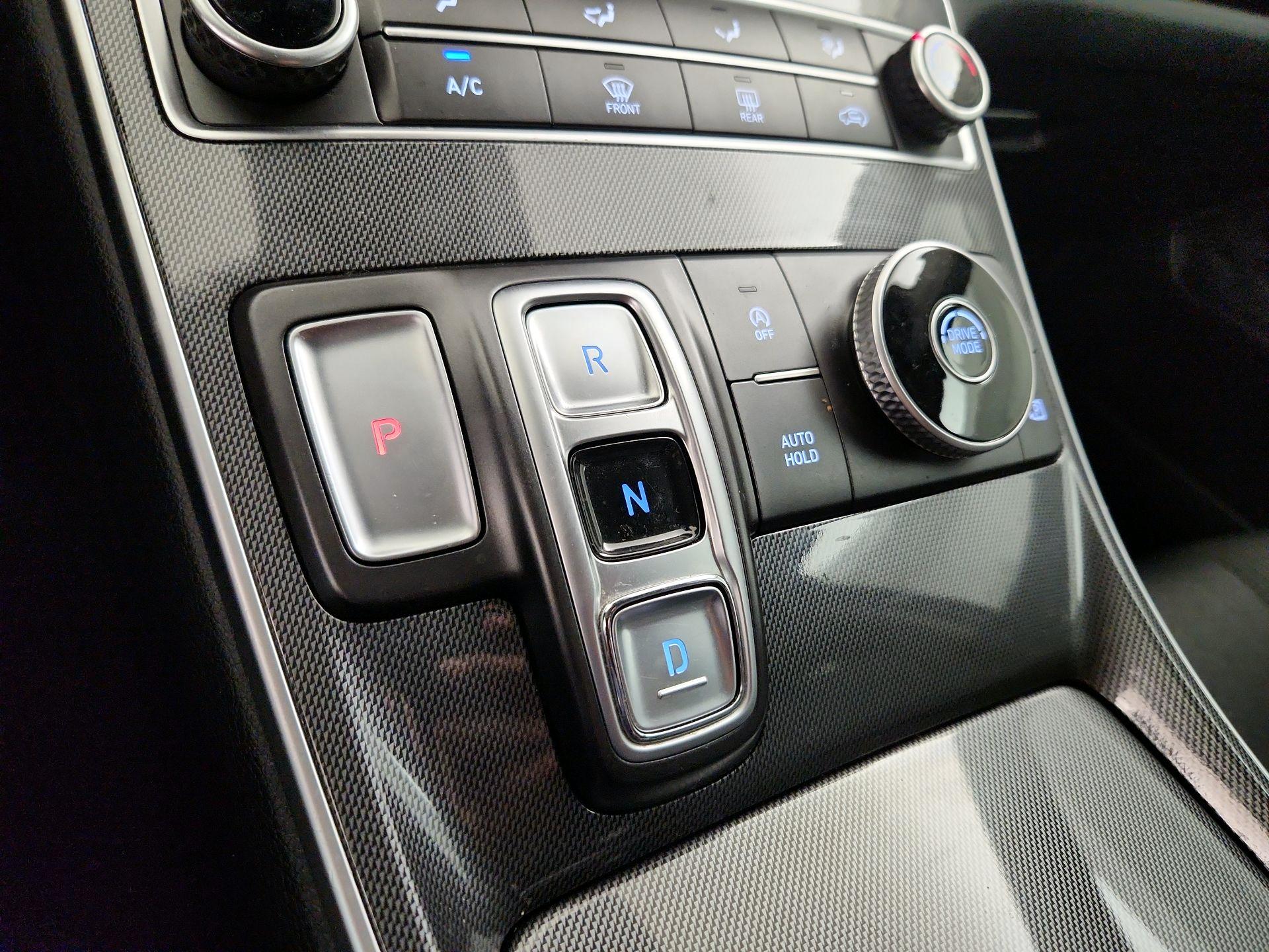 Thumbnail: 2021 Hyundai Santa Fe - 17