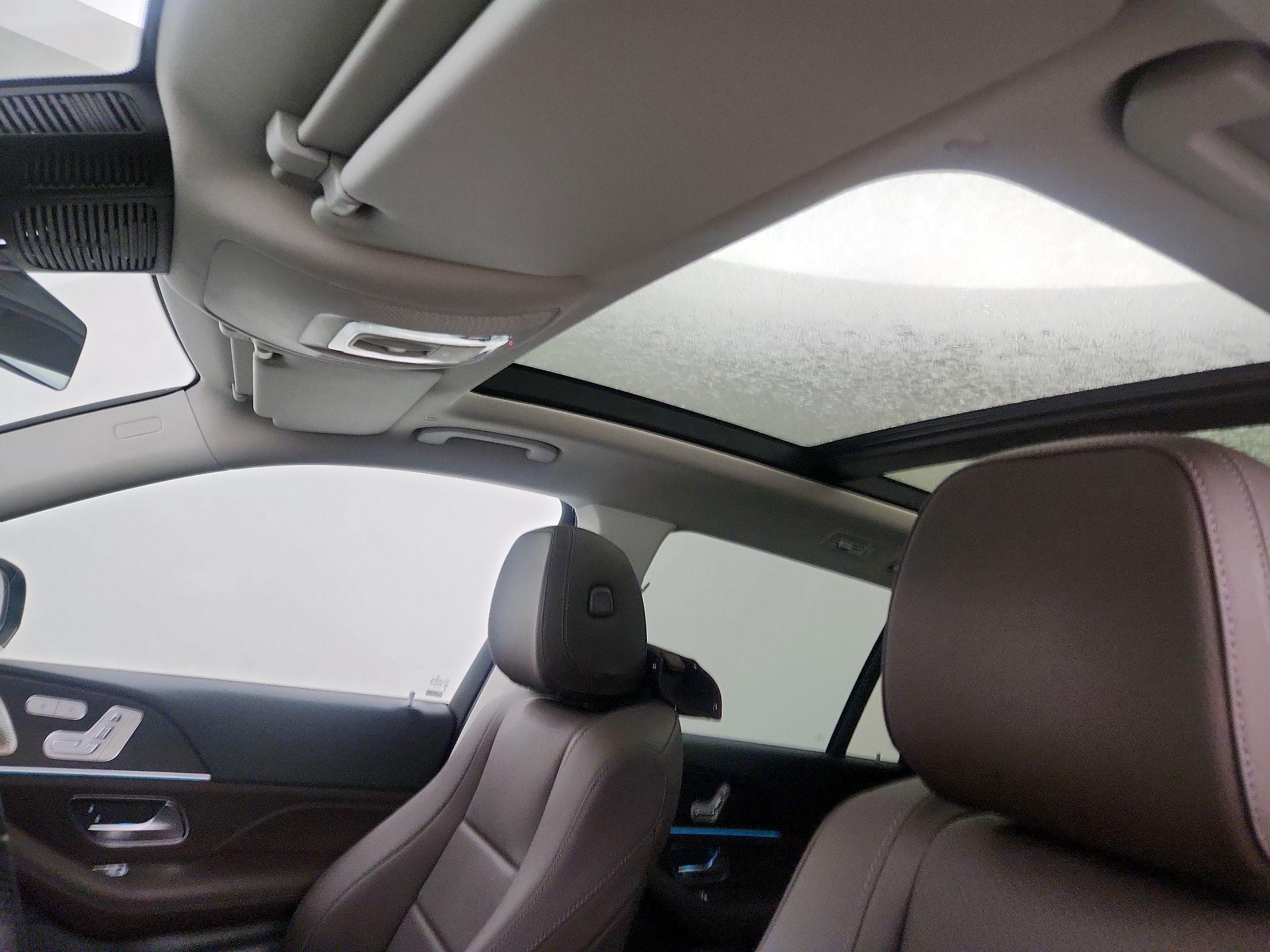 Thumbnail: 2023 Mercedes-Benz GLS - 20