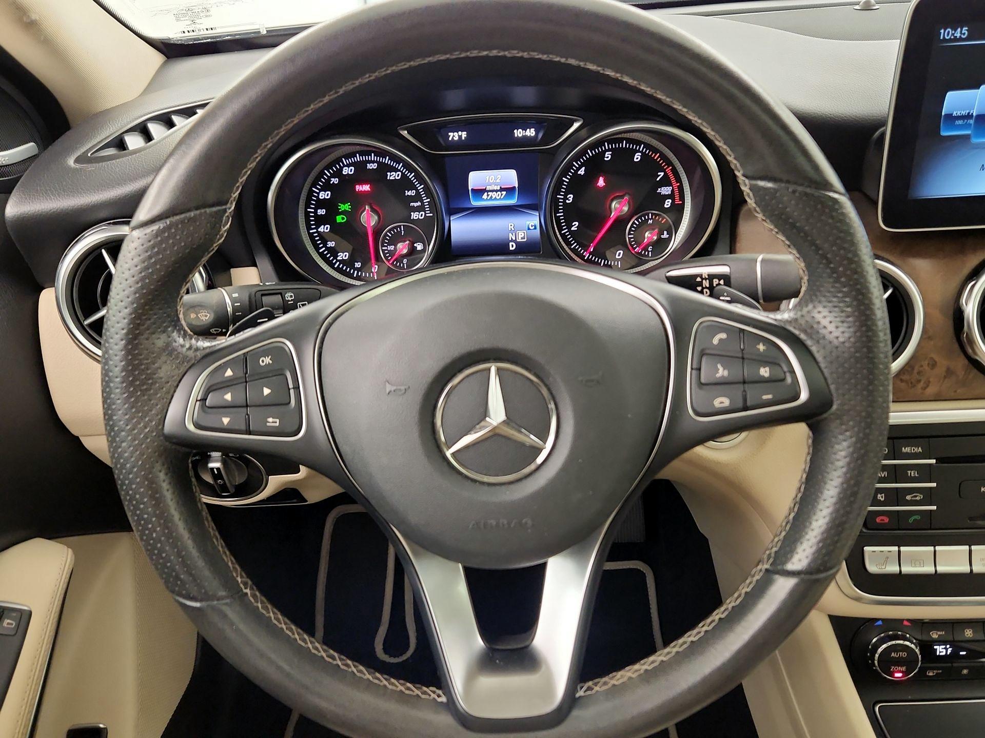 Thumbnail: 2020 Mercedes-Benz GLA - 10